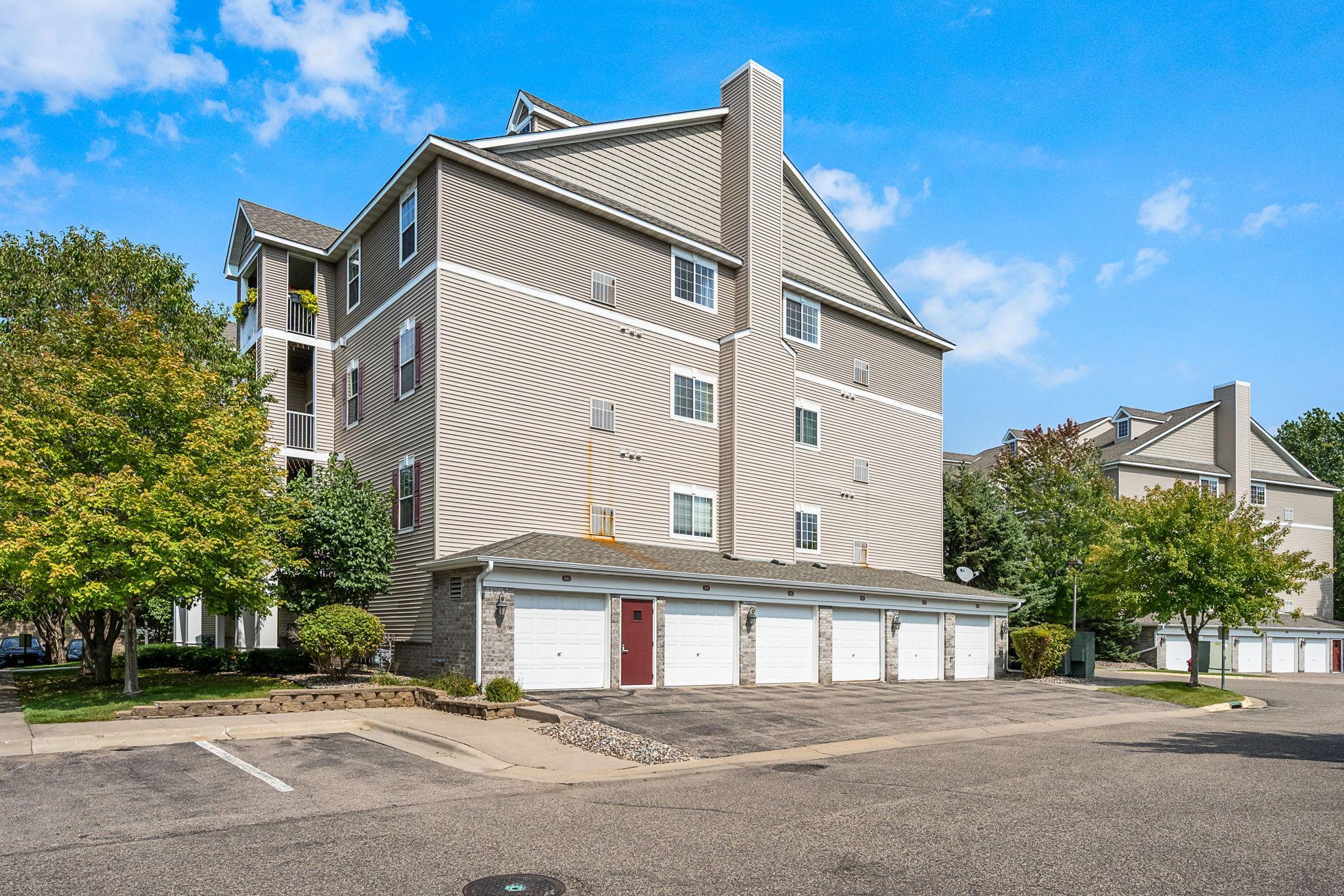 View of Residential at 12727 College View Drive #203, Eden Prairie MN 55347, Eden Prairie (3 of 20) - Mike Wilen | Minnesota Team Real Estate