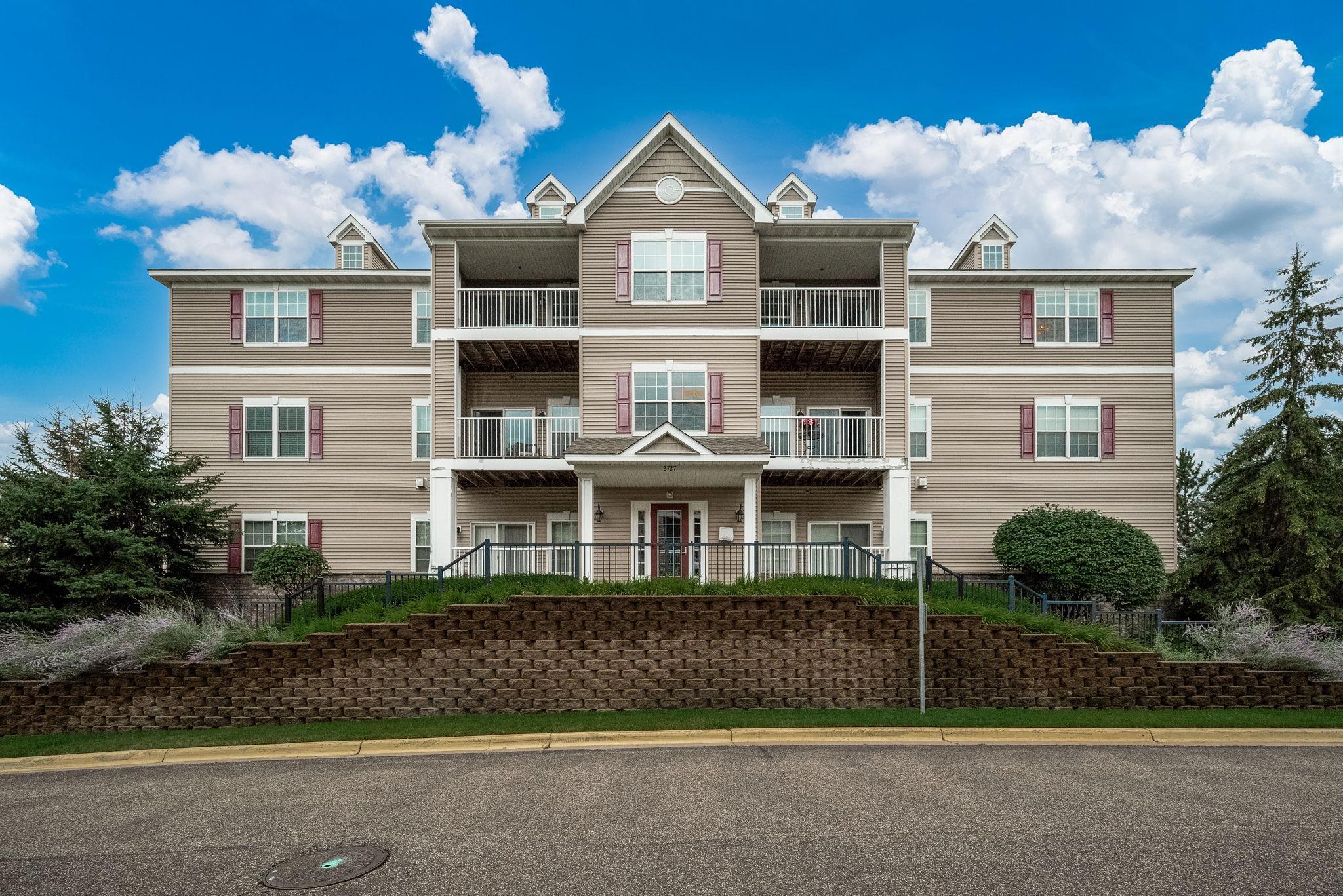 View of Residential at 12727 College View Drive #203, Eden Prairie MN 55347, Eden Prairie - Mike Wilen | Minnesota Team Real Estate