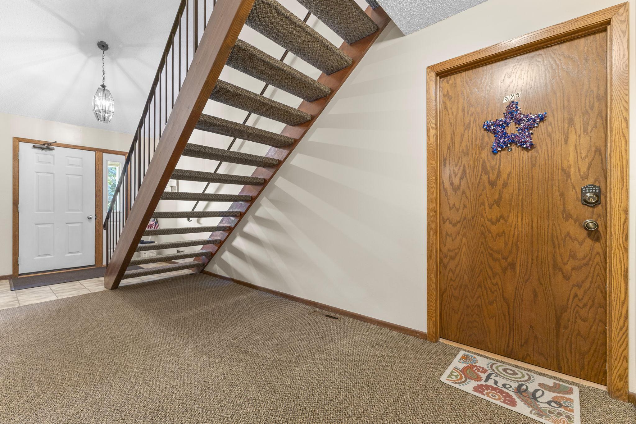 View of Residential at 975 Heritage Court #206, Vadnais Heights MN 55127, Vadnais Heights (24 of 30) - Mike Wilen | Minnesota Team Real Estate