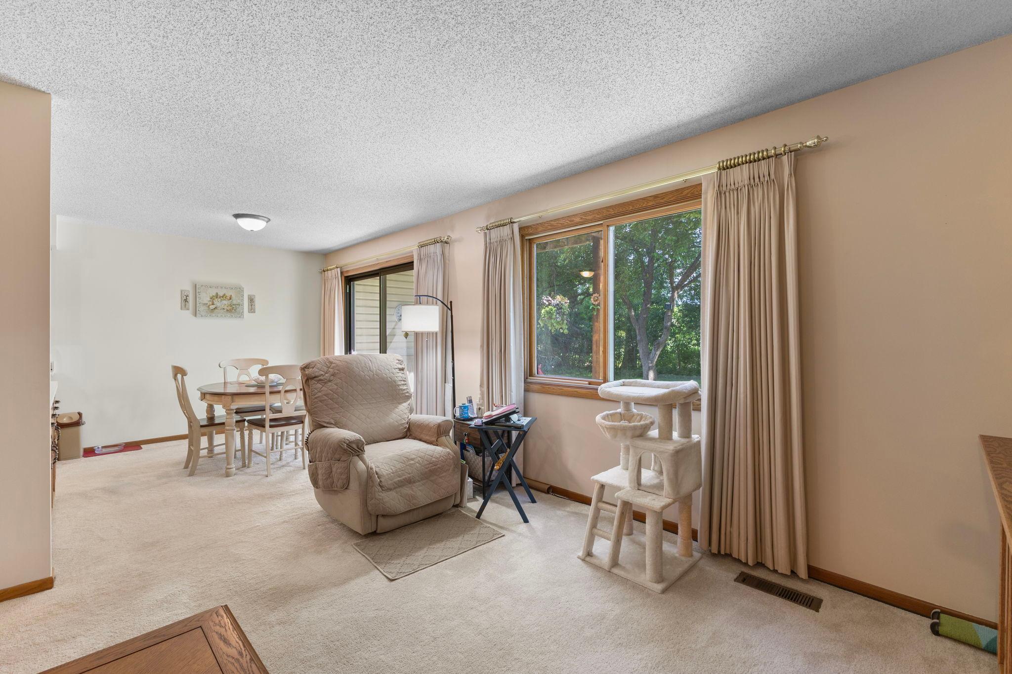 View of Residential at 975 Heritage Court #206, Vadnais Heights MN 55127, Vadnais Heights (9 of 30) - Mike Wilen | Minnesota Team Real Estate