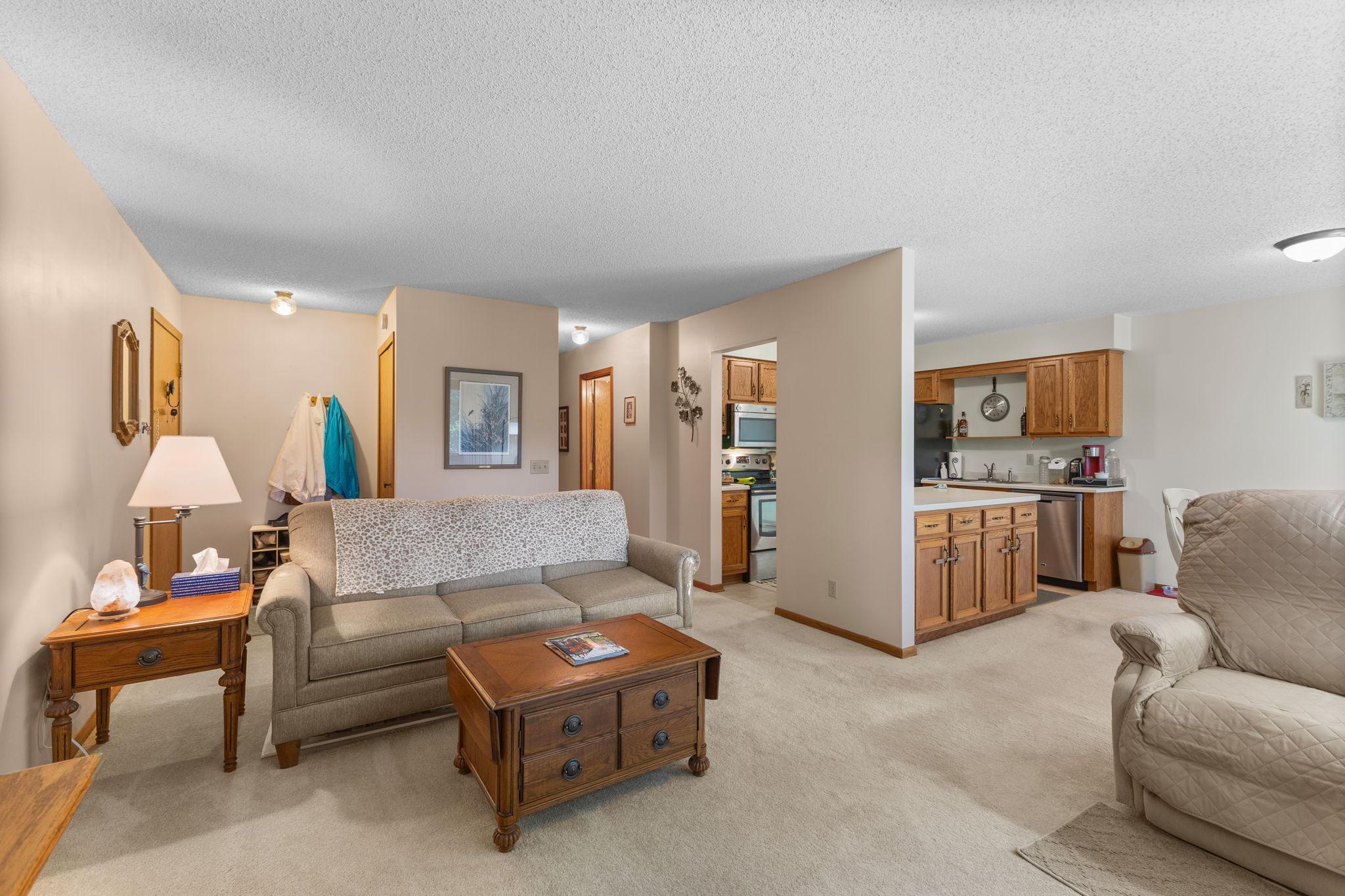 View of Residential at 975 Heritage Court #206, Vadnais Heights MN 55127, Vadnais Heights (8 of 30) - Mike Wilen | Minnesota Team Real Estate