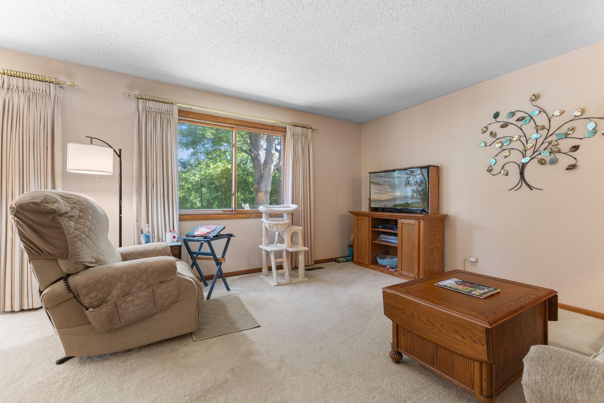 View of Residential at 975 Heritage Court #206, Vadnais Heights MN 55127, Vadnais Heights (7 of 30) - Mike Wilen | Minnesota Team Real Estate