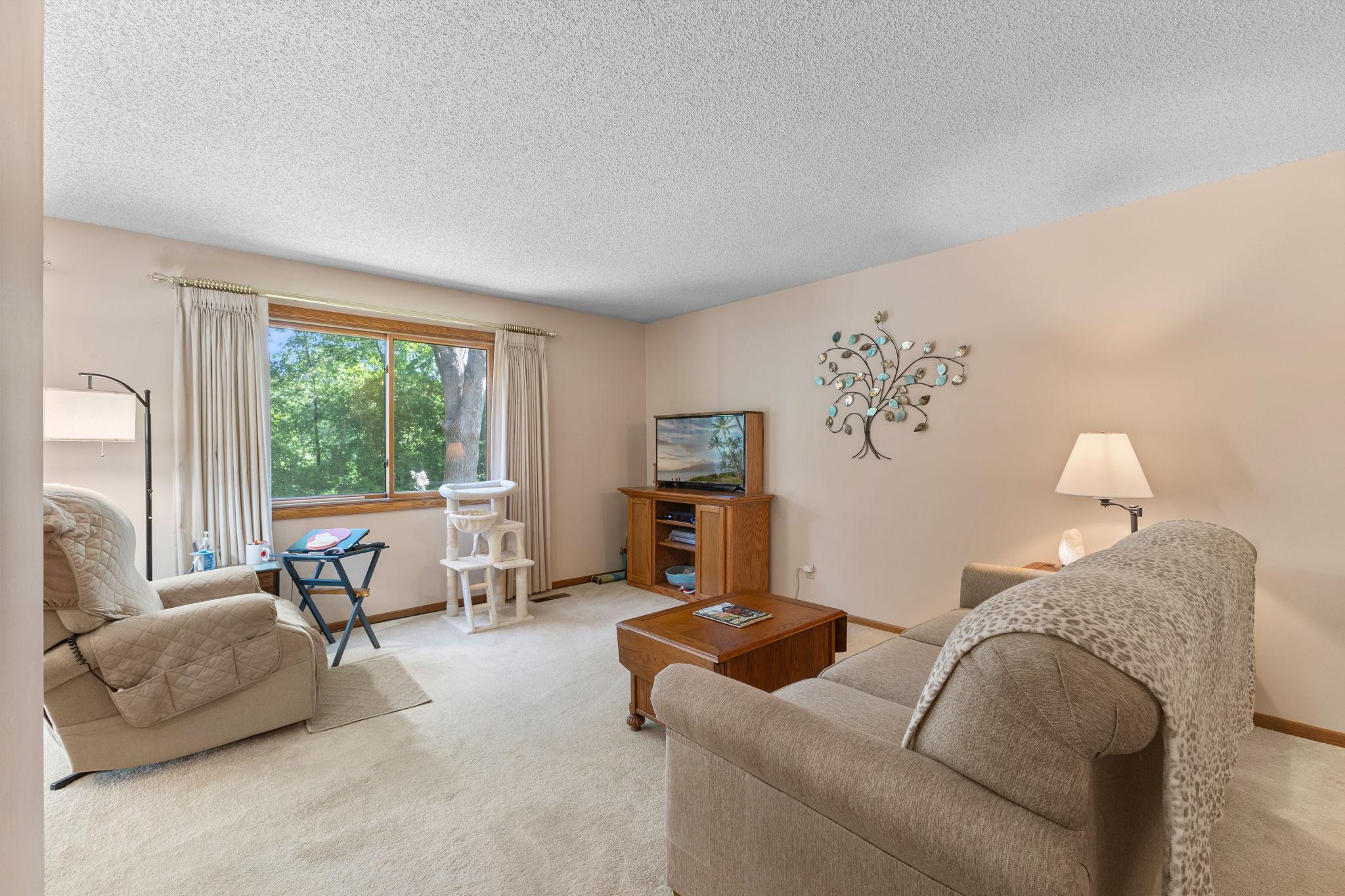View of Residential at 975 Heritage Court #206, Vadnais Heights MN 55127, Vadnais Heights (6 of 30) - Mike Wilen | Minnesota Team Real Estate