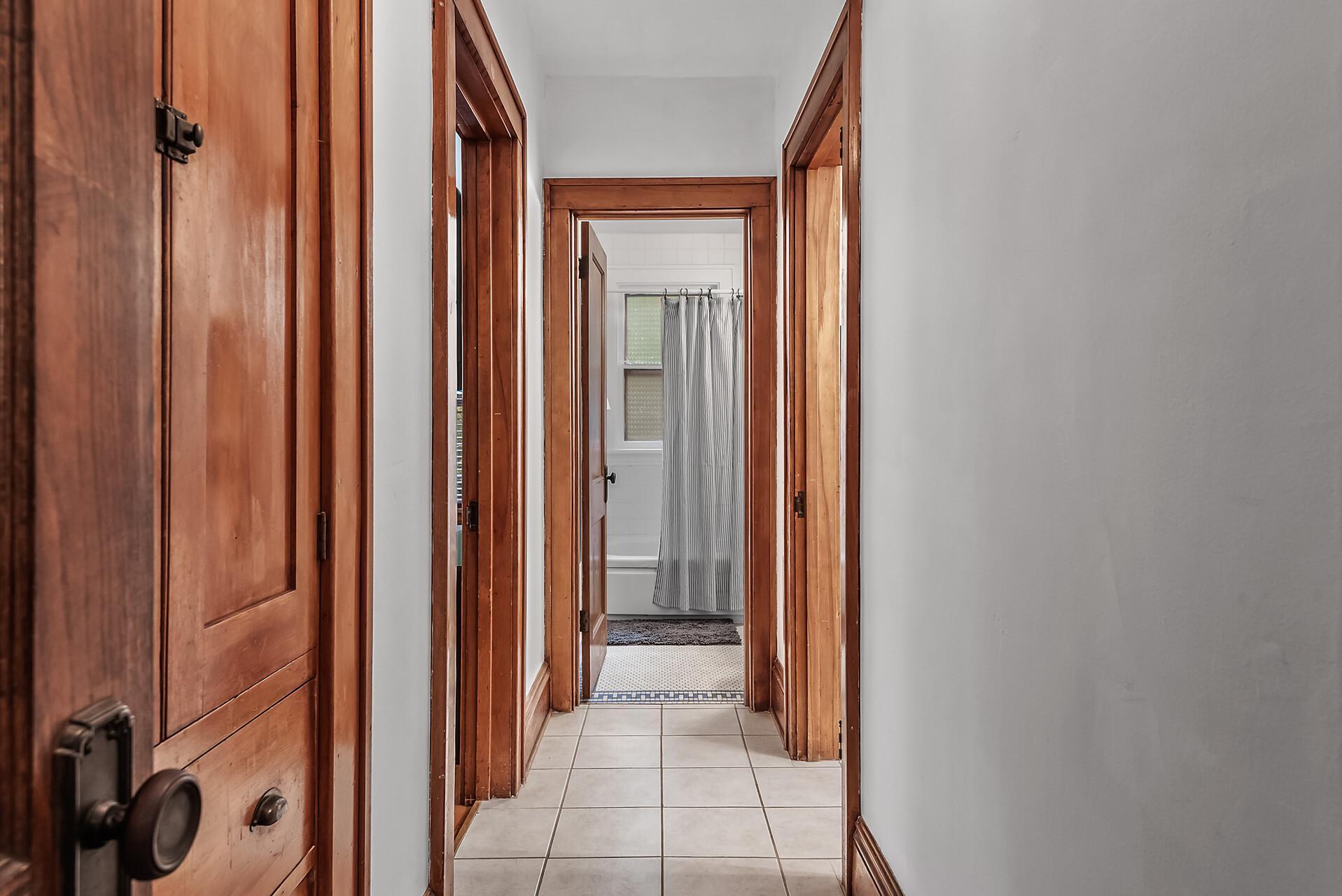 View of Residential Income at 3827 Blaisdell Avenue, Minneapolis MN 55409, Minneapolis (25 of 54) - Mike Wilen | Minnesota Team Real Estate