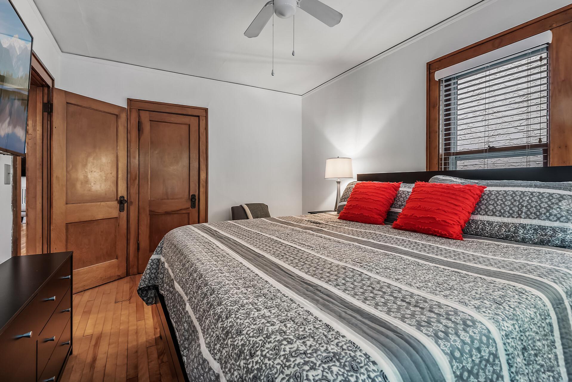 View of Residential Income at 3827 Blaisdell Avenue, Minneapolis MN 55409, Minneapolis (24 of 54) - Mike Wilen | Minnesota Team Real Estate