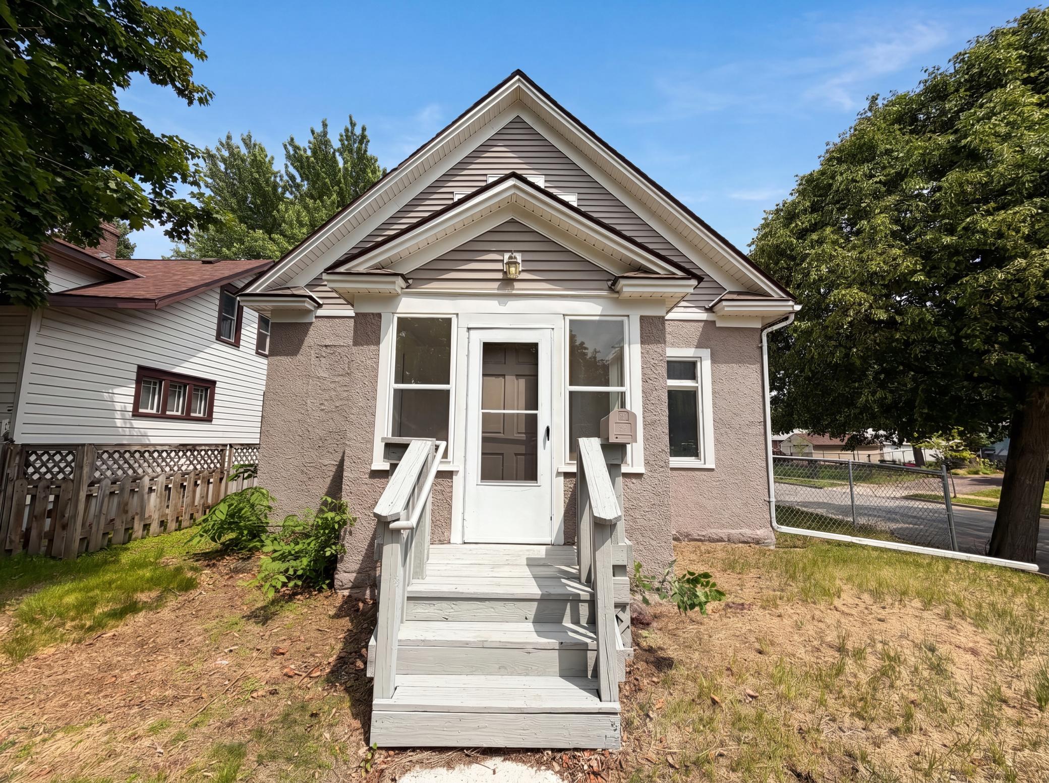 View of Residential at 5200 Camden Avenue, Minneapolis MN 55430, Minneapolis (20 of 23) - Mike Wilen | Minnesota Team Real Estate
