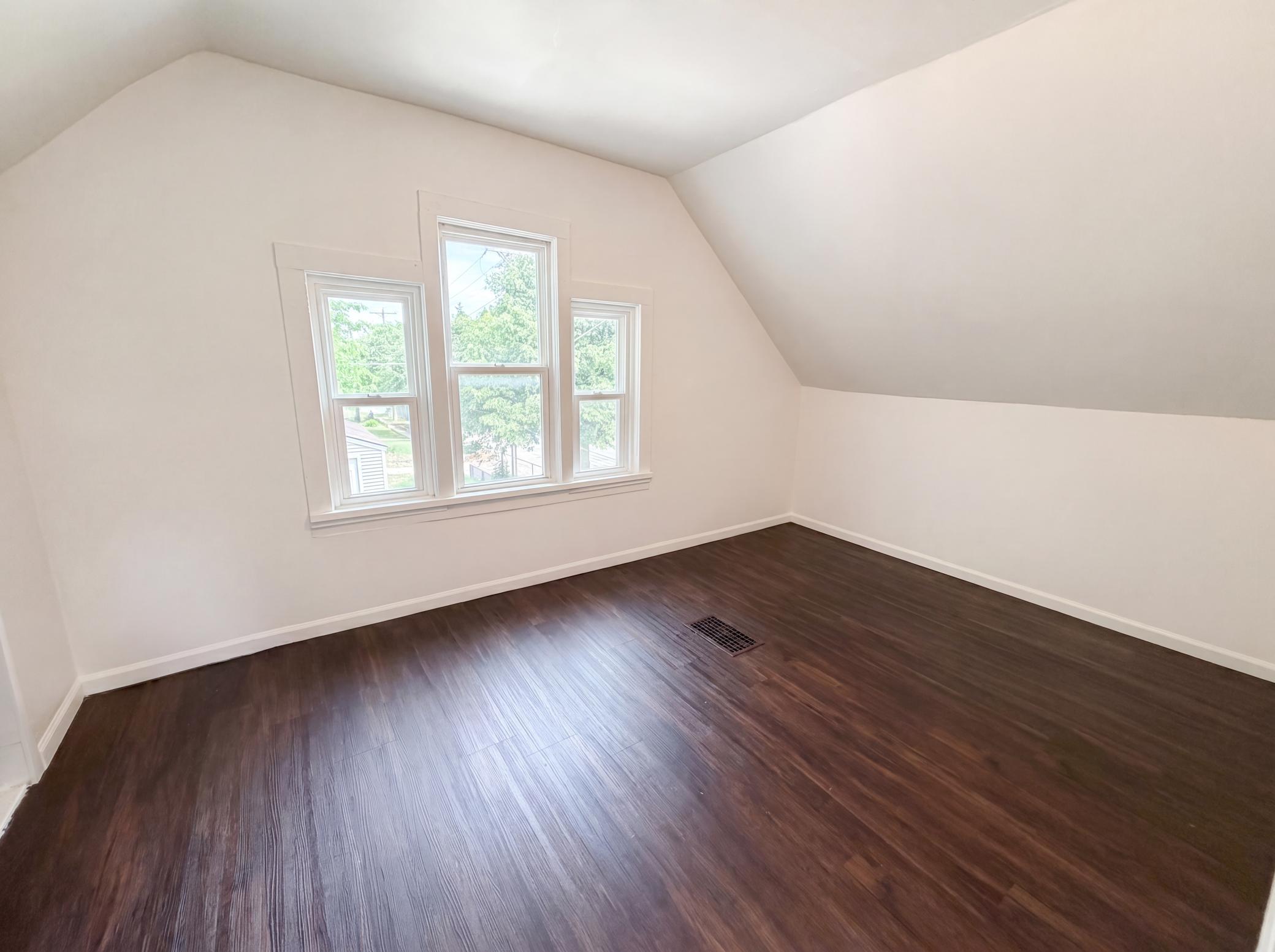 View of Residential at 5200 Camden Avenue, Minneapolis MN 55430, Minneapolis (16 of 23) - Mike Wilen | Minnesota Team Real Estate
