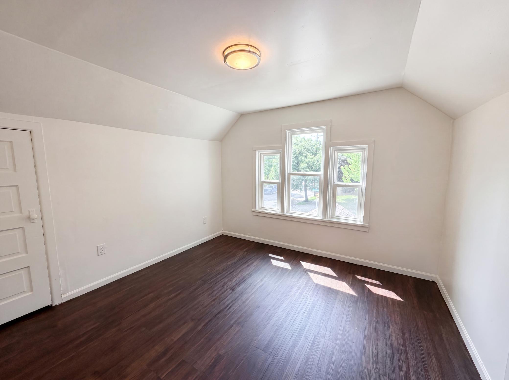View of Residential at 5200 Camden Avenue, Minneapolis MN 55430, Minneapolis (15 of 23) - Mike Wilen | Minnesota Team Real Estate