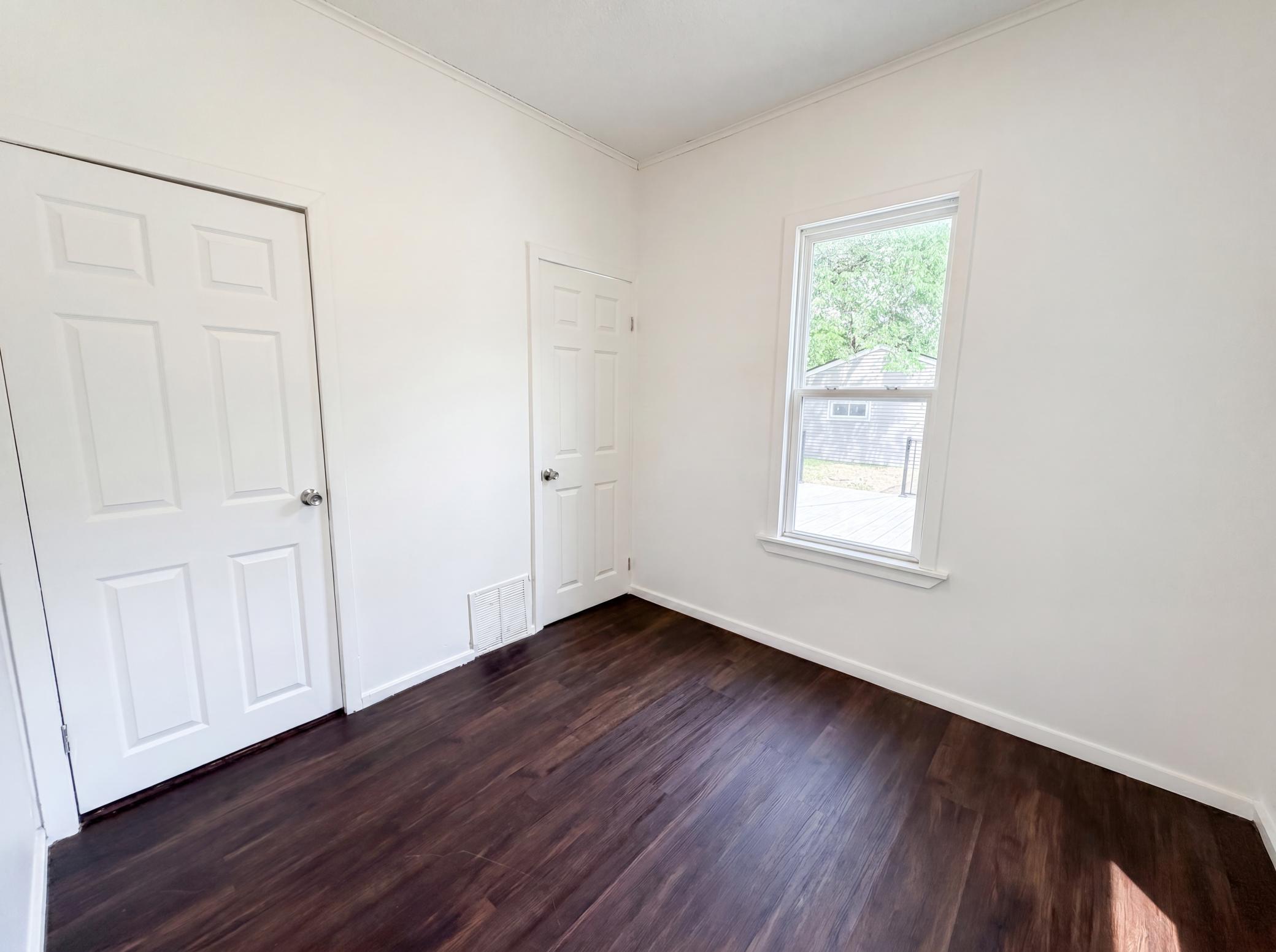 View of Residential at 5200 Camden Avenue, Minneapolis MN 55430, Minneapolis (4 of 23) - Mike Wilen | Minnesota Team Real Estate