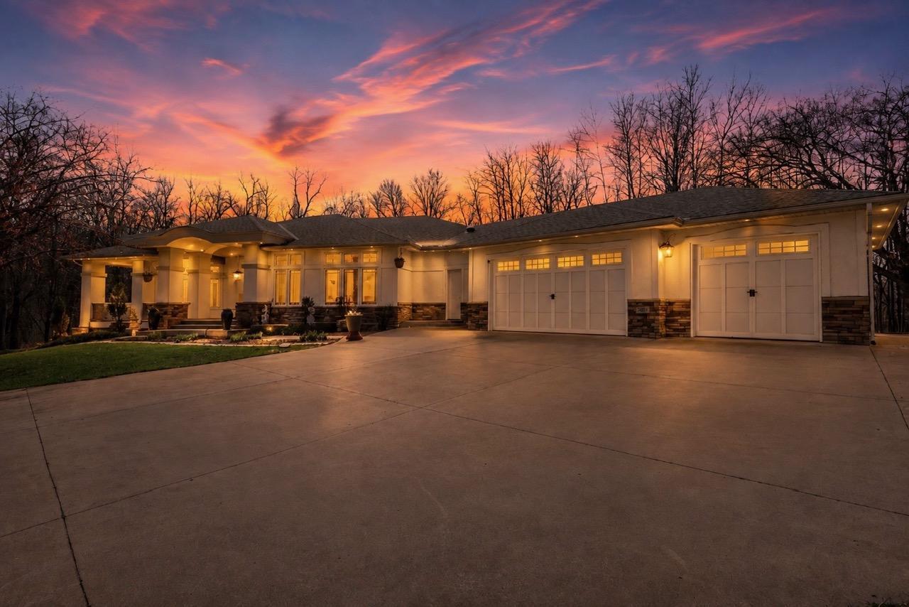 View of Residential at 9401 Elm Court, Prior Lake MN 55372, Prior Lake - Mike Wilen | Minnesota Team Real Estate