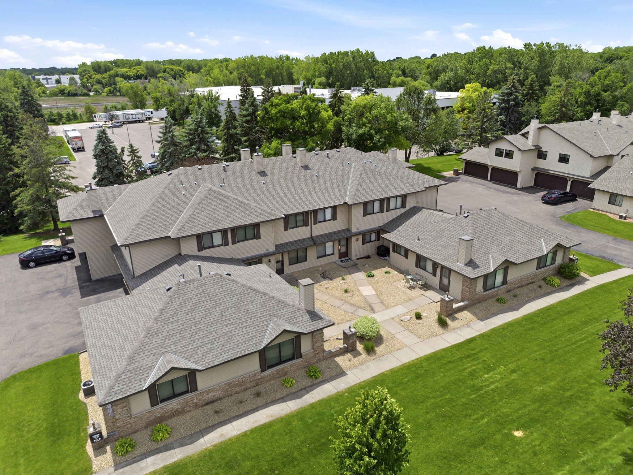 View of Residential at 5305 Orleans Lane #6, Plymouth MN 55442, Plymouth (27 of 31) - Mike Wilen | Minnesota Team Real Estate