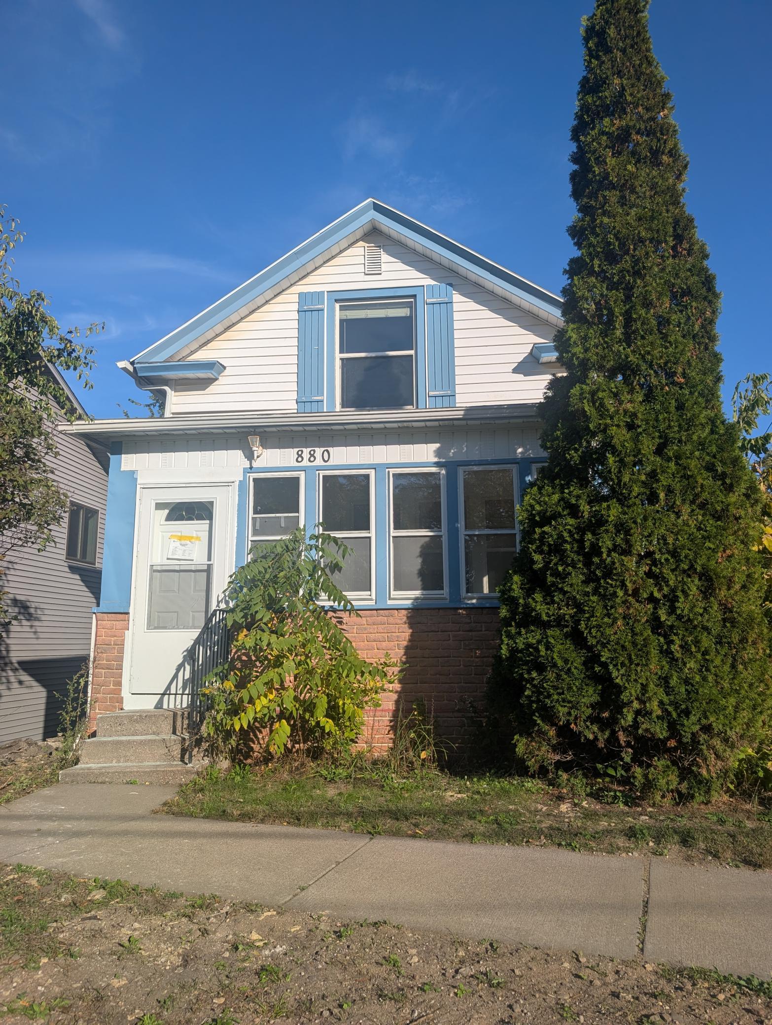 View of Residential at 880 Jackson Street, Saint Paul MN 55117, Saint Paul (2 of 21) - Mike Wilen | Minnesota Team Real Estate