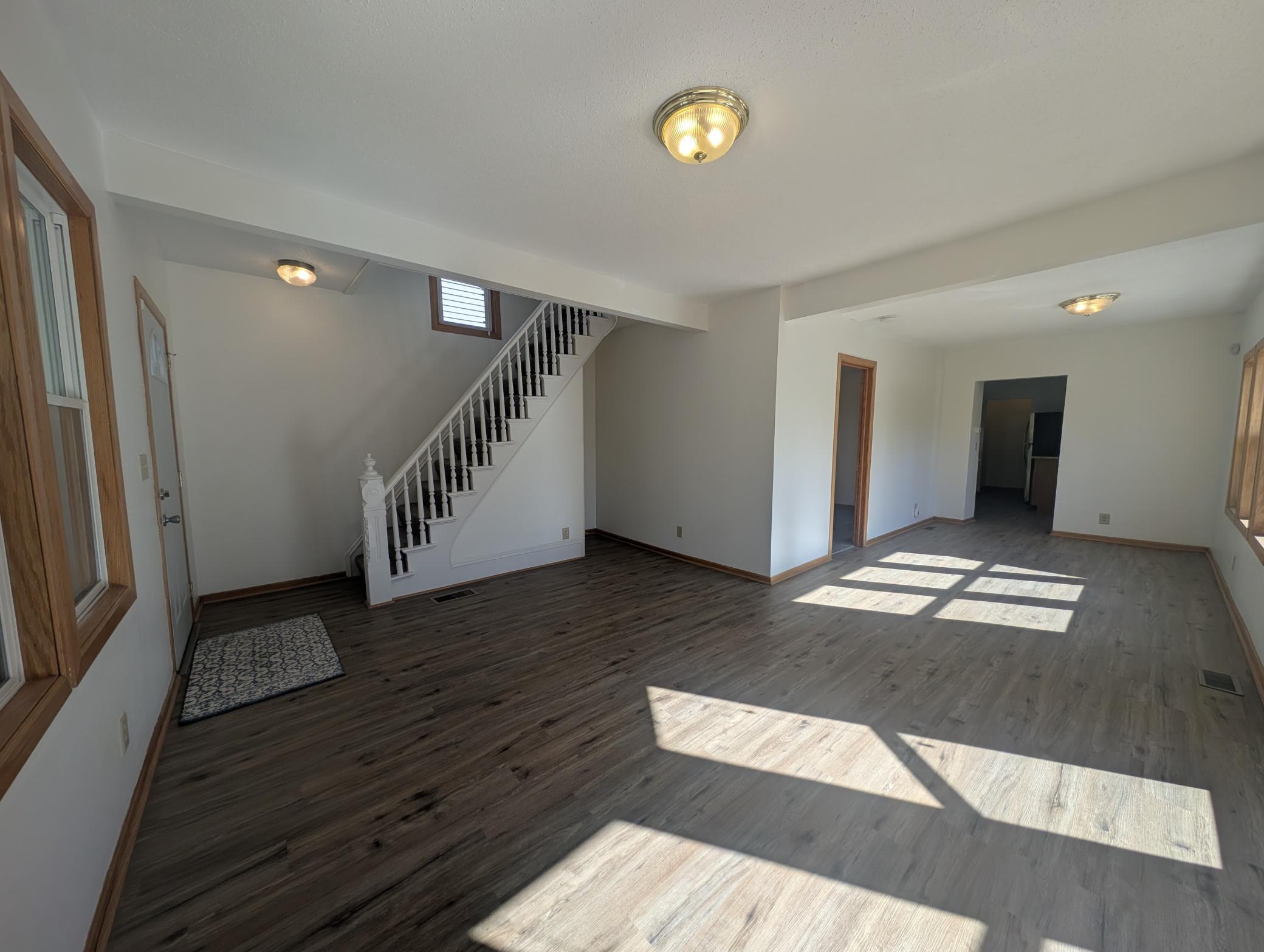 View of Residential at 880 Jackson Street, Saint Paul MN 55117, Saint Paul (11 of 21) - Mike Wilen | Minnesota Team Real Estate