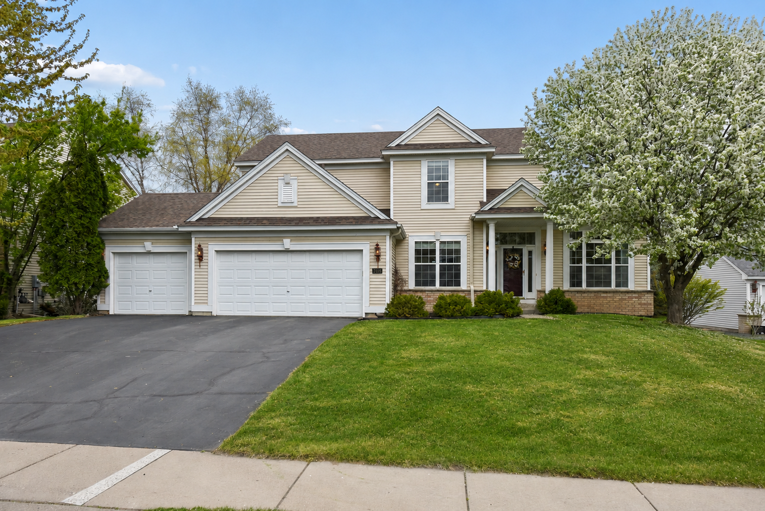 View of Residential at 2409 Golf Drive, Woodbury MN 55129, Woodbury - Mike Wilen | Minnesota Team Real Estate