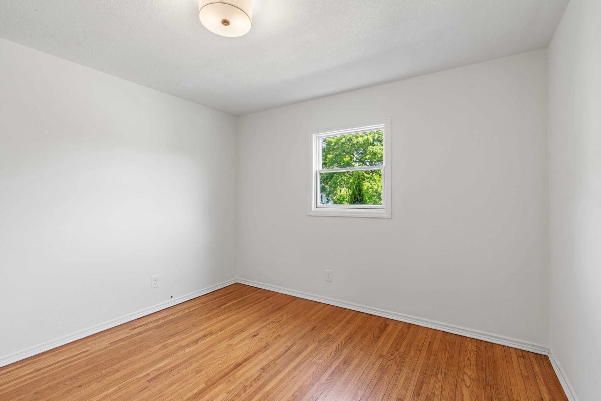 View of Residential at 510 Wyoming Street, Saint Paul MN 55107, Saint Paul (17 of 35) - Mike Wilen | Minnesota Team Real Estate