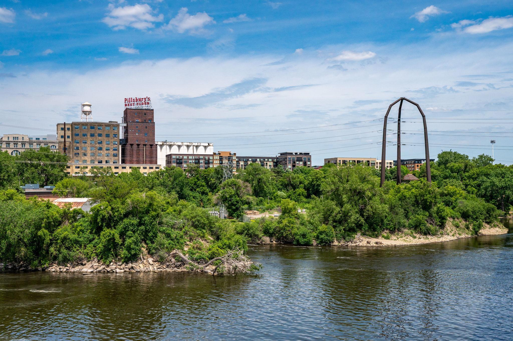 View of Residential at 401 1ST Street #117, Minneapolis MN 55401, Minneapolis (41 of 44) - Mike Wilen | Minnesota Team Real Estate