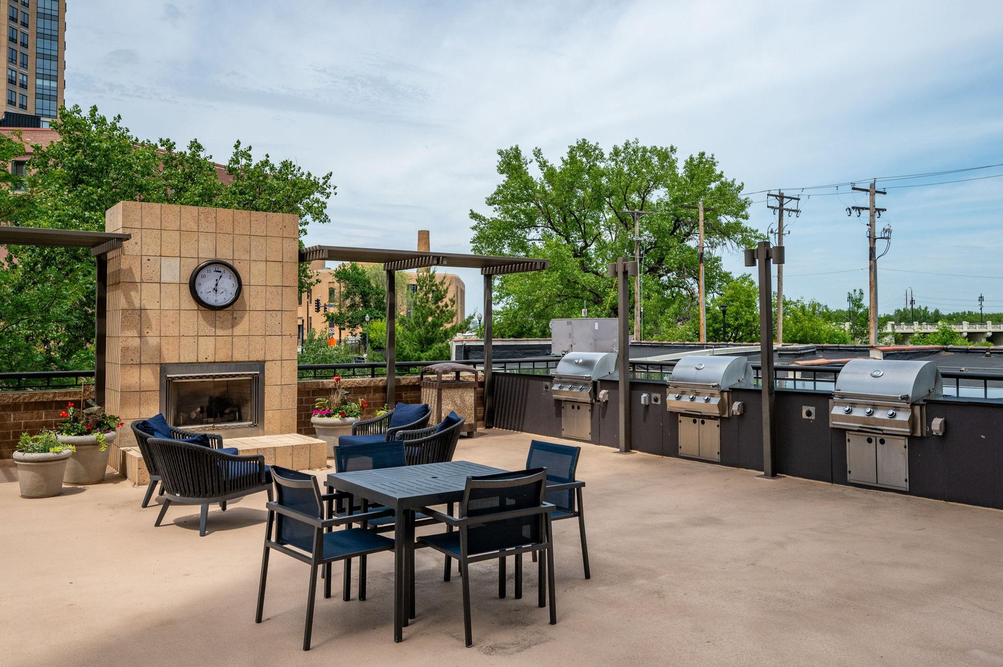 View of Residential at 401 1ST Street #117, Minneapolis MN 55401, Minneapolis (22 of 44) - Mike Wilen | Minnesota Team Real Estate