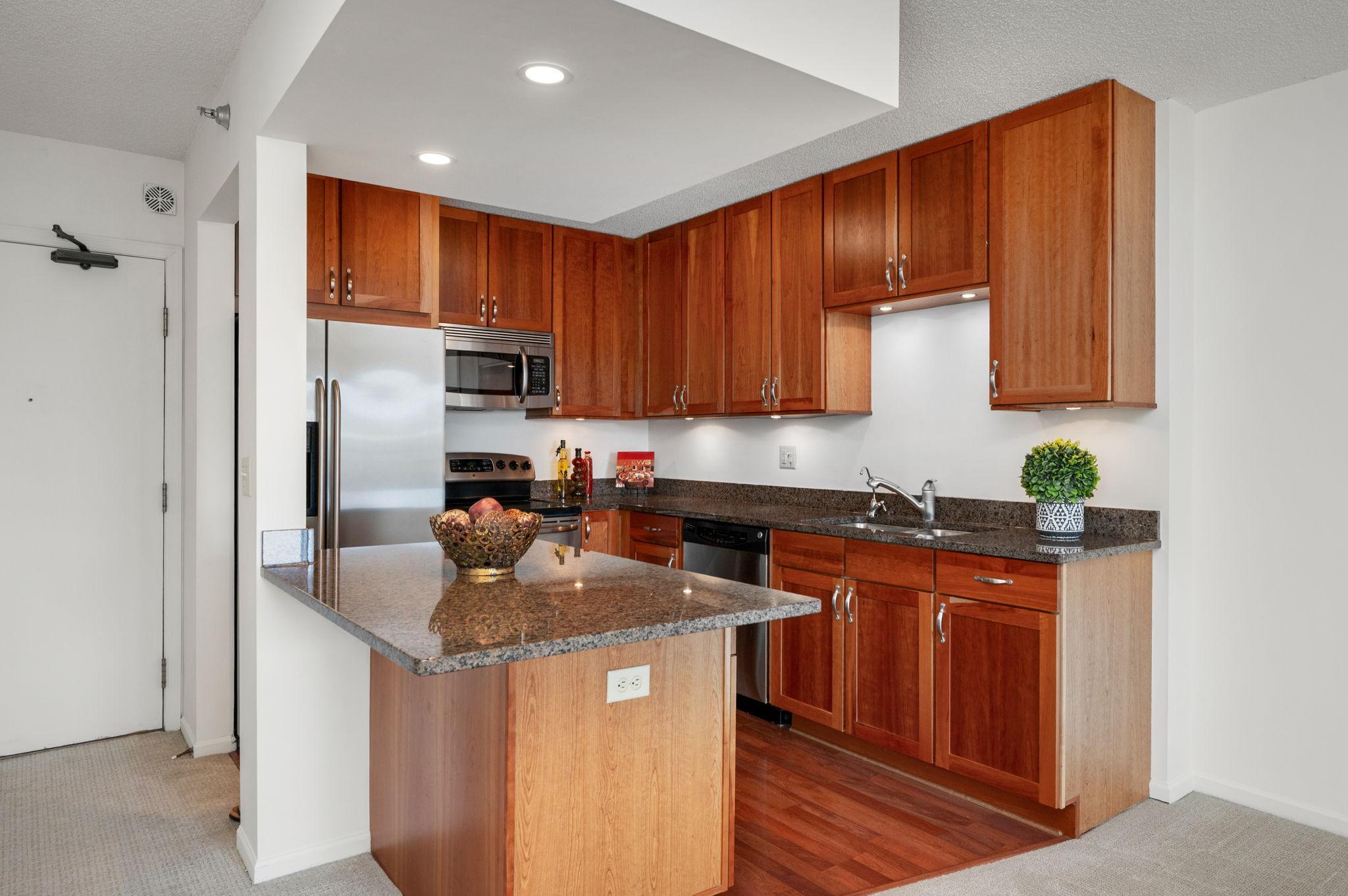 View of Residential at 401 1ST Street #117, Minneapolis MN 55401, Minneapolis (8 of 44) - Mike Wilen | Minnesota Team Real Estate