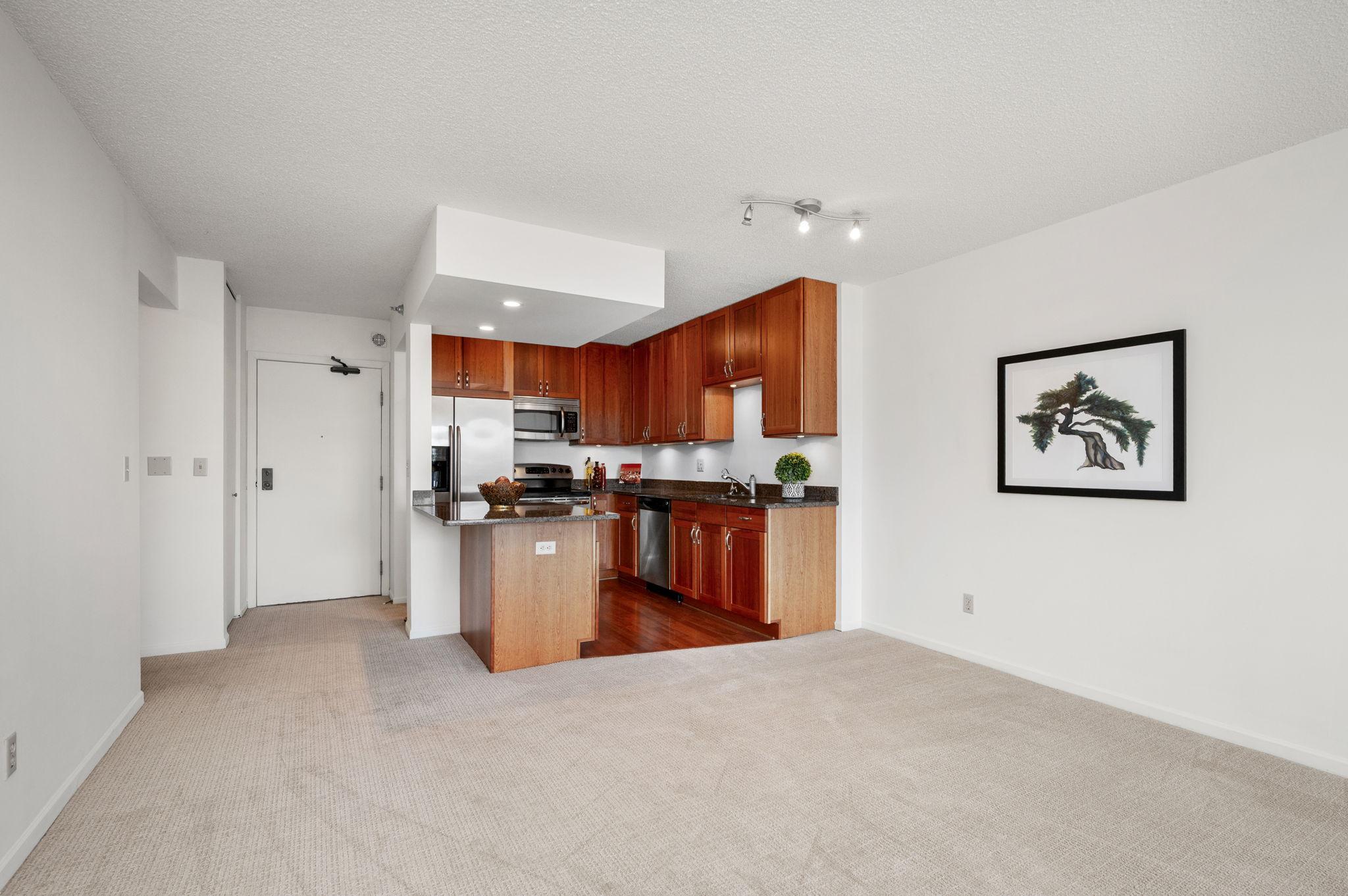 View of Residential at 401 1ST Street #117, Minneapolis MN 55401, Minneapolis (10 of 44) - Mike Wilen | Minnesota Team Real Estate