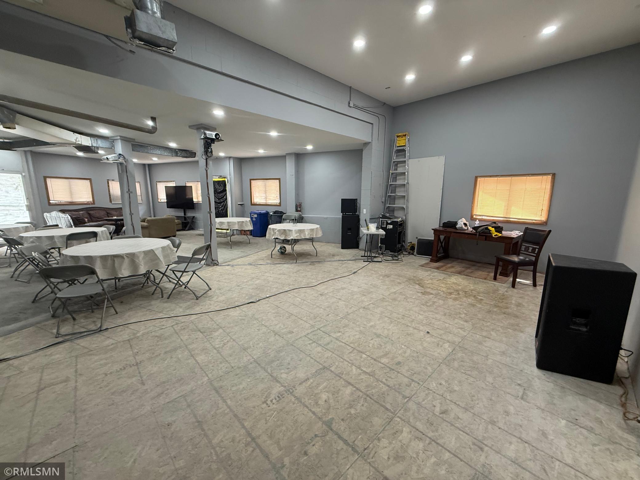 View of Commercial Sale at 1714 Hennepin Avenue, Minneapolis MN 55414, Minneapolis (3 of 13) - Mike Wilen | Minnesota Team Real Estate