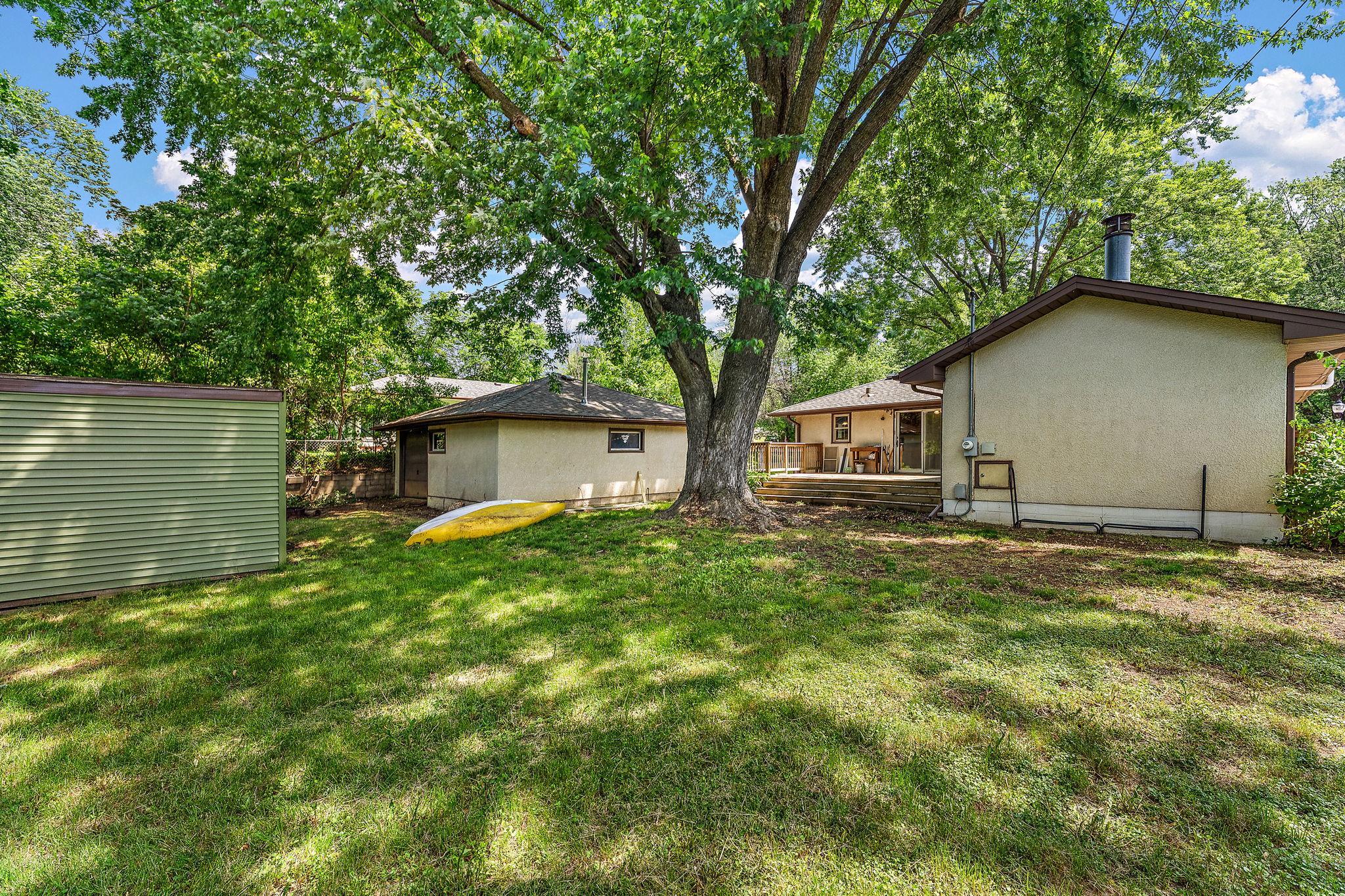 View of Residential at 610 Grange Avenue, Oakdale MN 55128, Oakdale (31 of 33) - Mike Wilen | Minnesota Team Real Estate