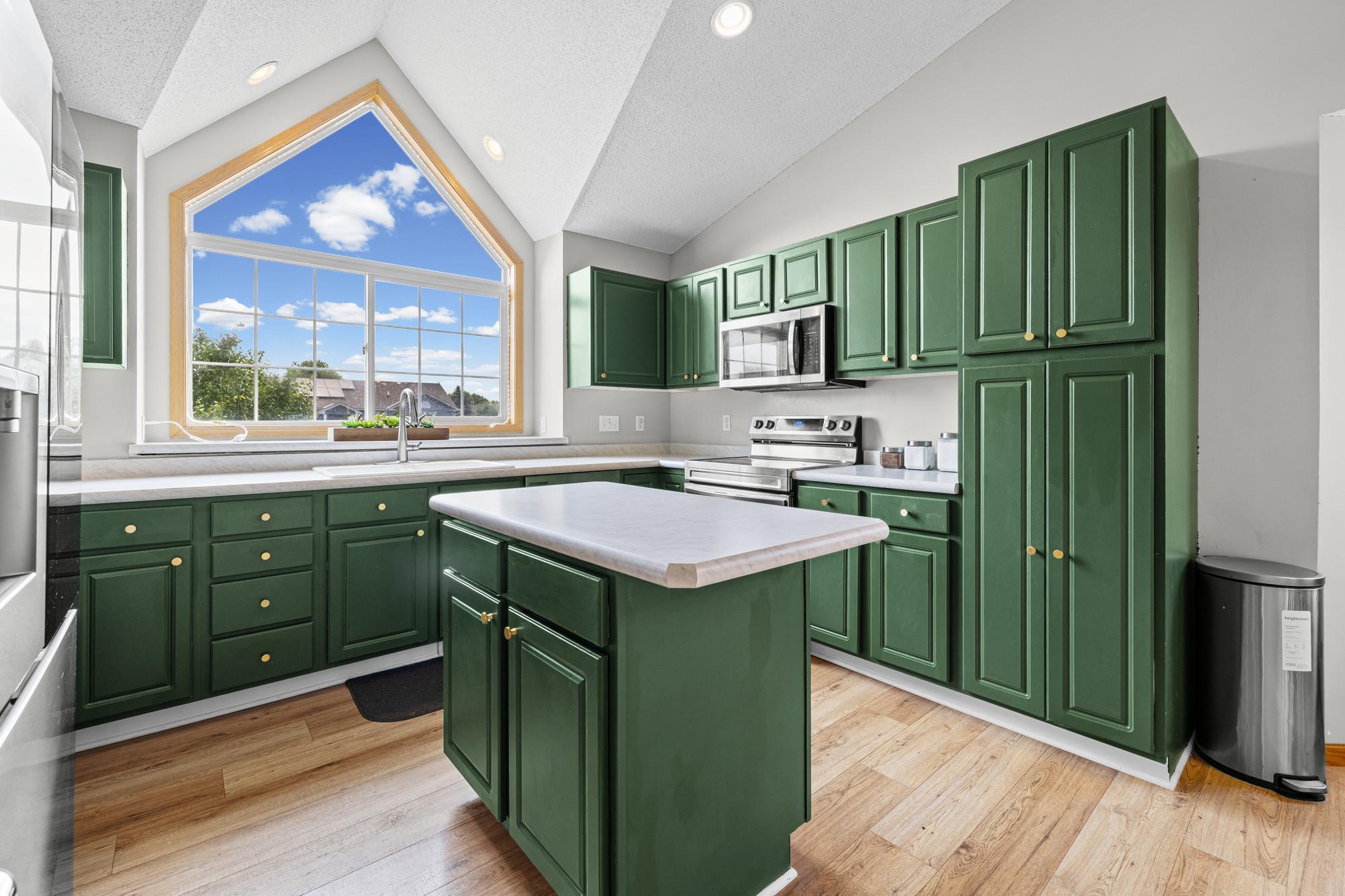 View of Residential at 2044 Pheasant Run Street, Shakopee MN 55379, Shakopee (4 of 20) - Mike Wilen | Minnesota Team Real Estate