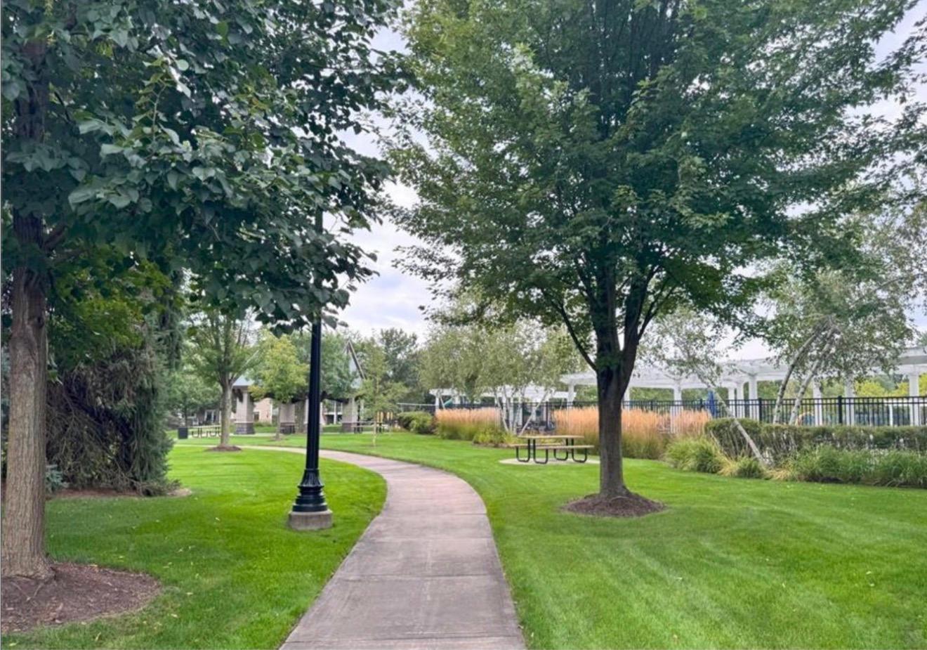 View of Residential at 11330 Sandcastle Drive #C, Woodbury MN 55129, Woodbury (31 of 34) - Mike Wilen | Minnesota Team Real Estate