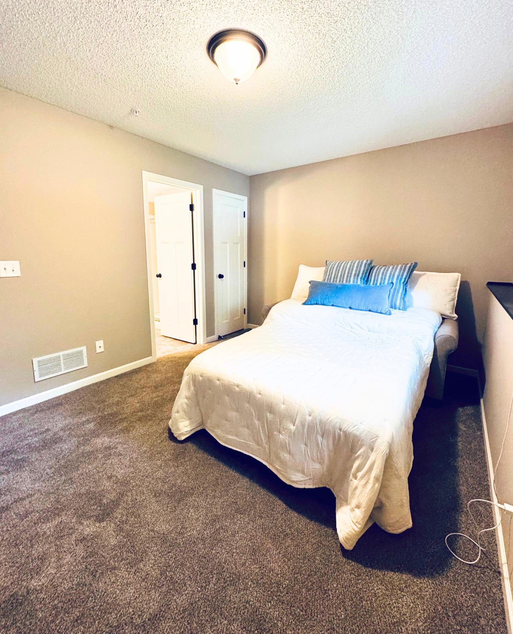 View of Residential at 11330 Sandcastle Drive #C, Woodbury MN 55129, Woodbury (21 of 34) - Mike Wilen | Minnesota Team Real Estate