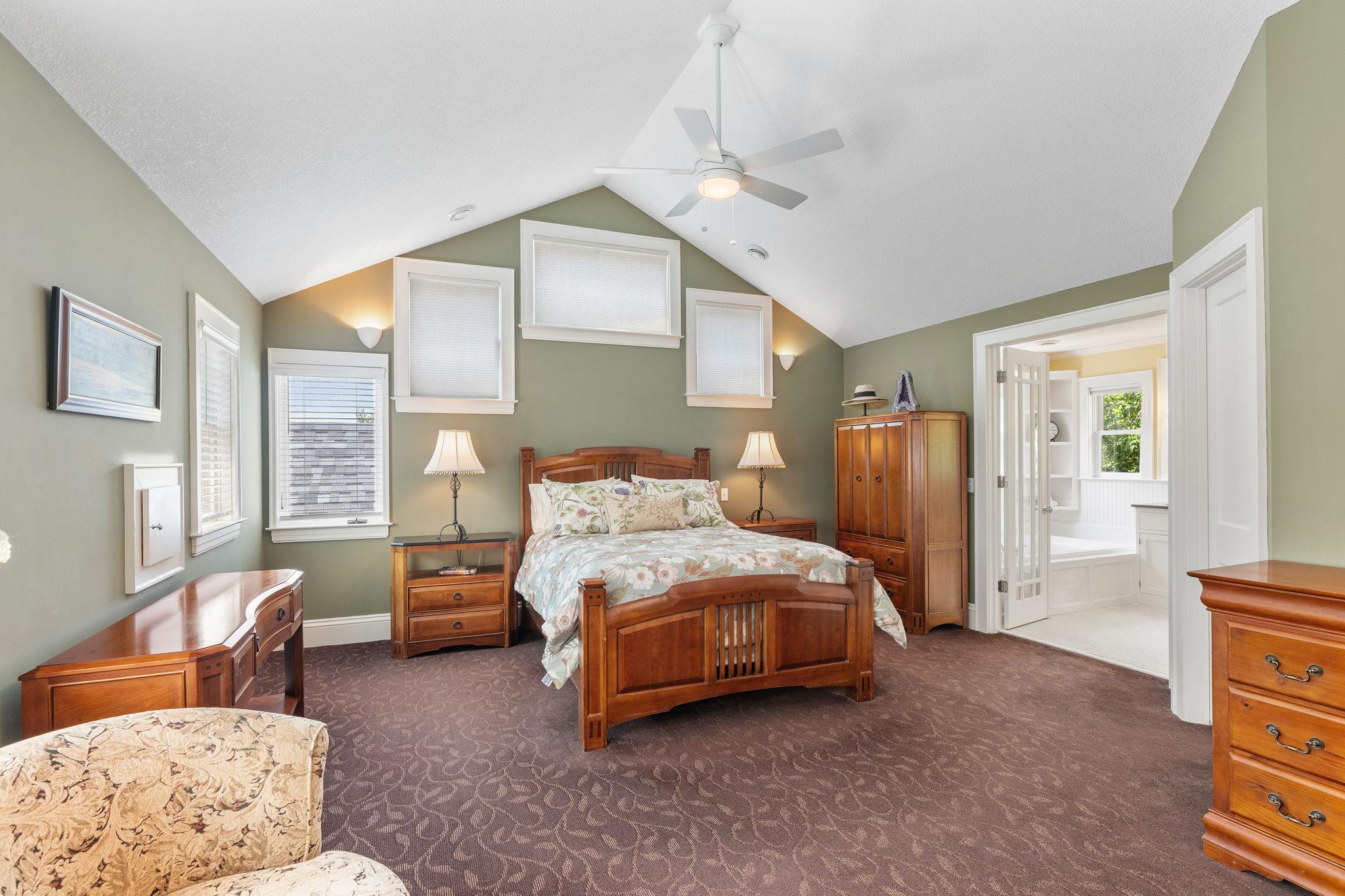 View of Residential at 607 Ivy Falls Avenue, Mendota Heights MN 55118, Mendota Heights (52 of 65) - Mike Wilen | Minnesota Team Real Estate