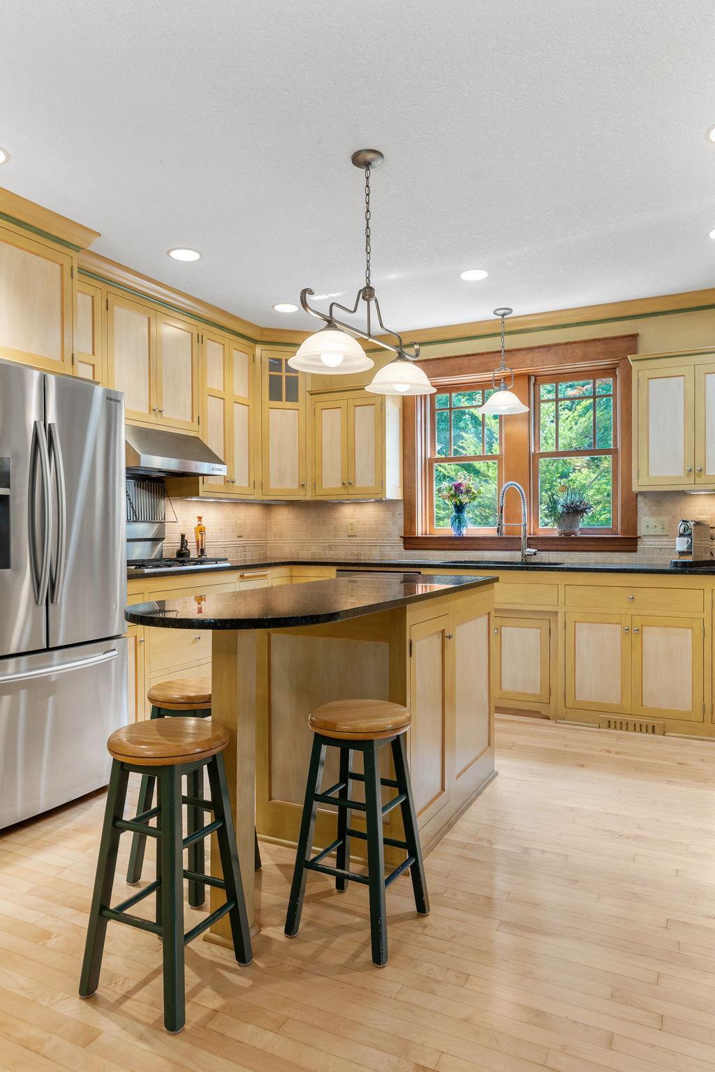 View of Residential at 607 Ivy Falls Avenue, Mendota Heights MN 55118, Mendota Heights (28 of 65) - Mike Wilen | Minnesota Team Real Estate