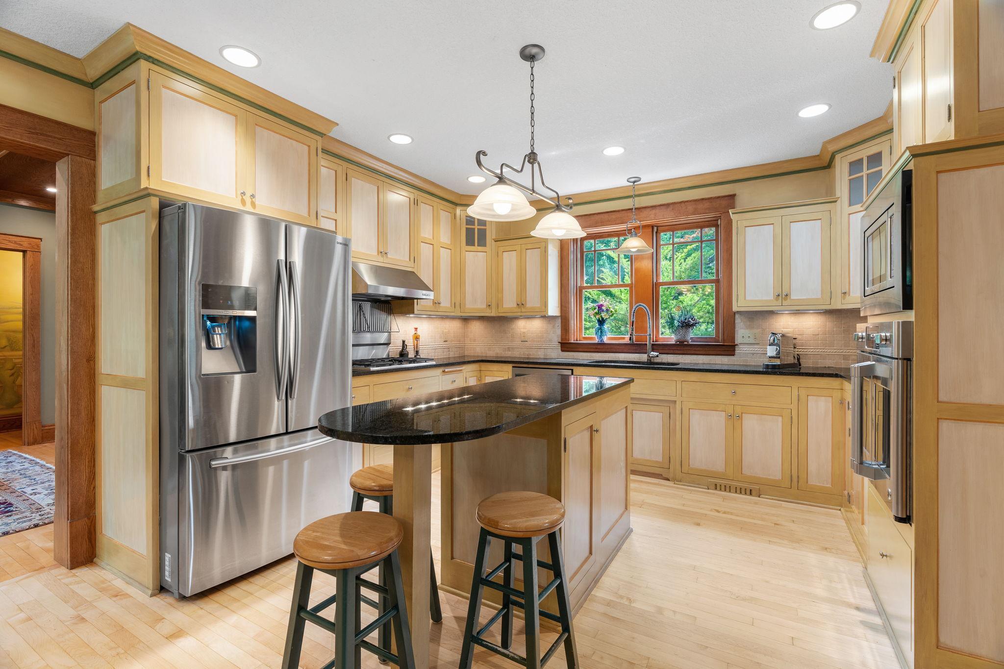 View of Residential at 607 Ivy Falls Avenue, Mendota Heights MN 55118, Mendota Heights (27 of 65) - Mike Wilen | Minnesota Team Real Estate