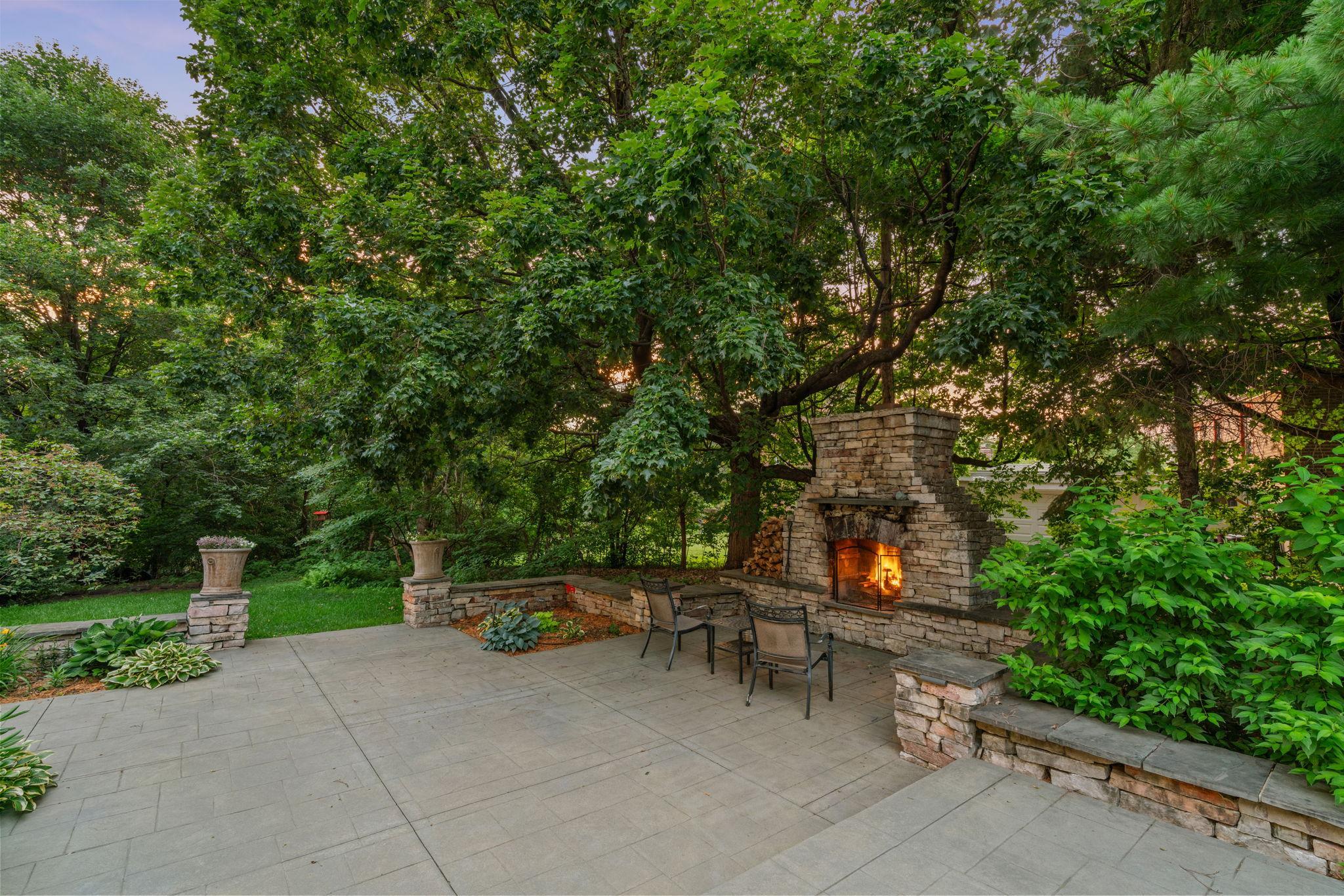 View of Residential at 607 Ivy Falls Avenue, Mendota Heights MN 55118, Mendota Heights (8 of 65) - Mike Wilen | Minnesota Team Real Estate
