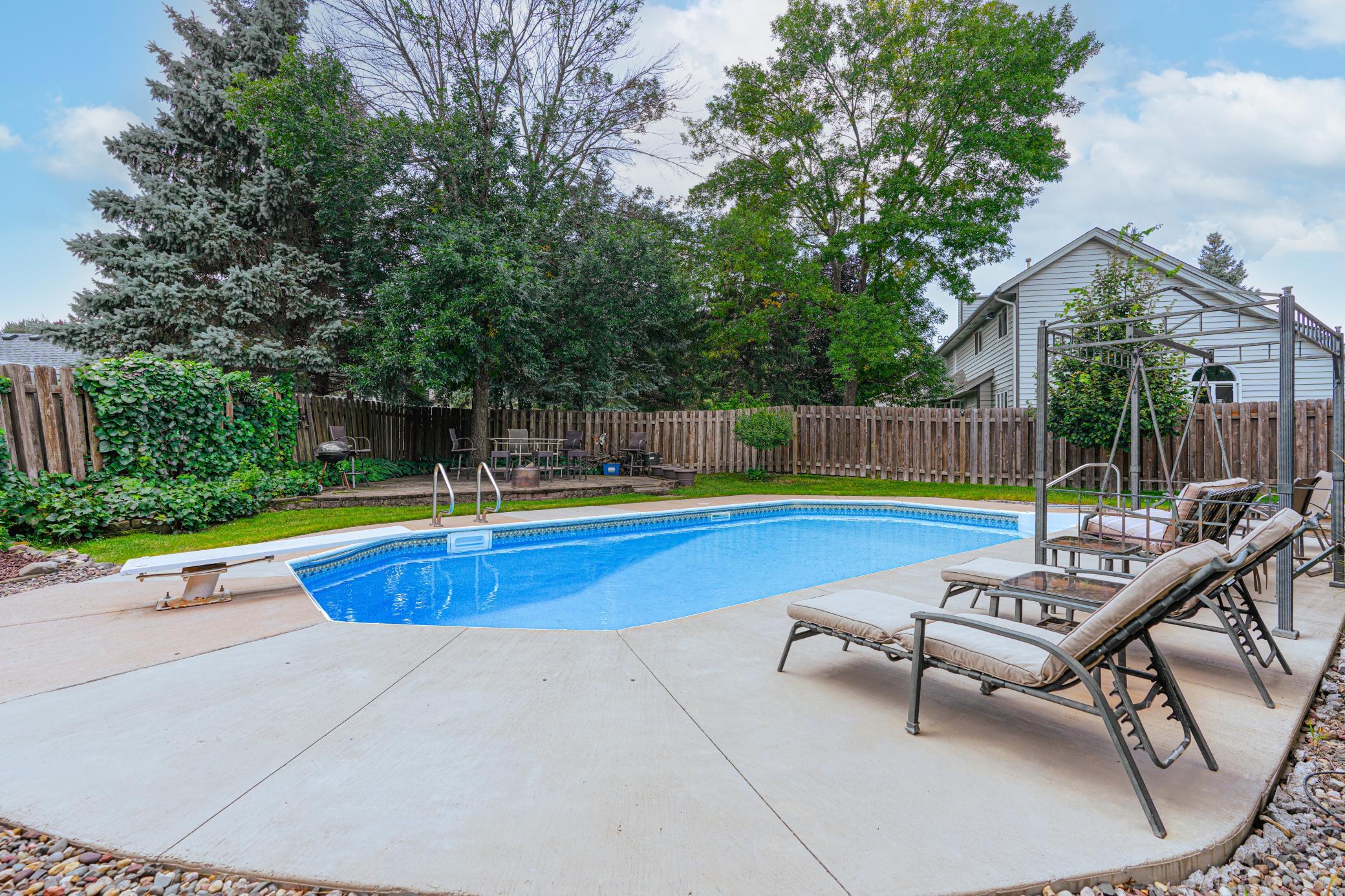 View of Residential at 915 Ferndale Street, Maplewood MN 55119, Maplewood (34 of 35) - Mike Wilen | Minnesota Team Real Estate