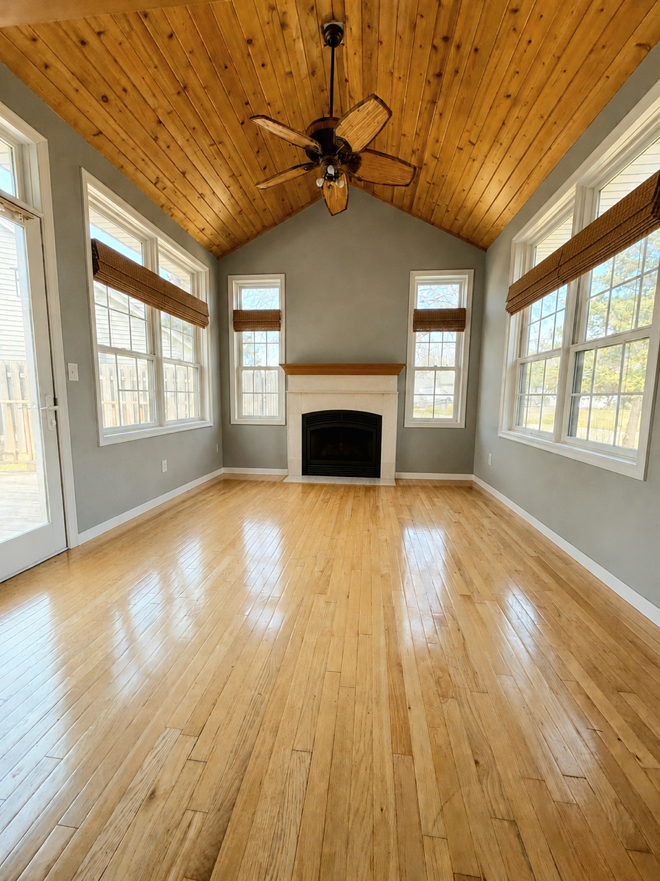 View of Residential at 915 Ferndale Street, Maplewood MN 55119, Maplewood (12 of 35) - Mike Wilen | Minnesota Team Real Estate