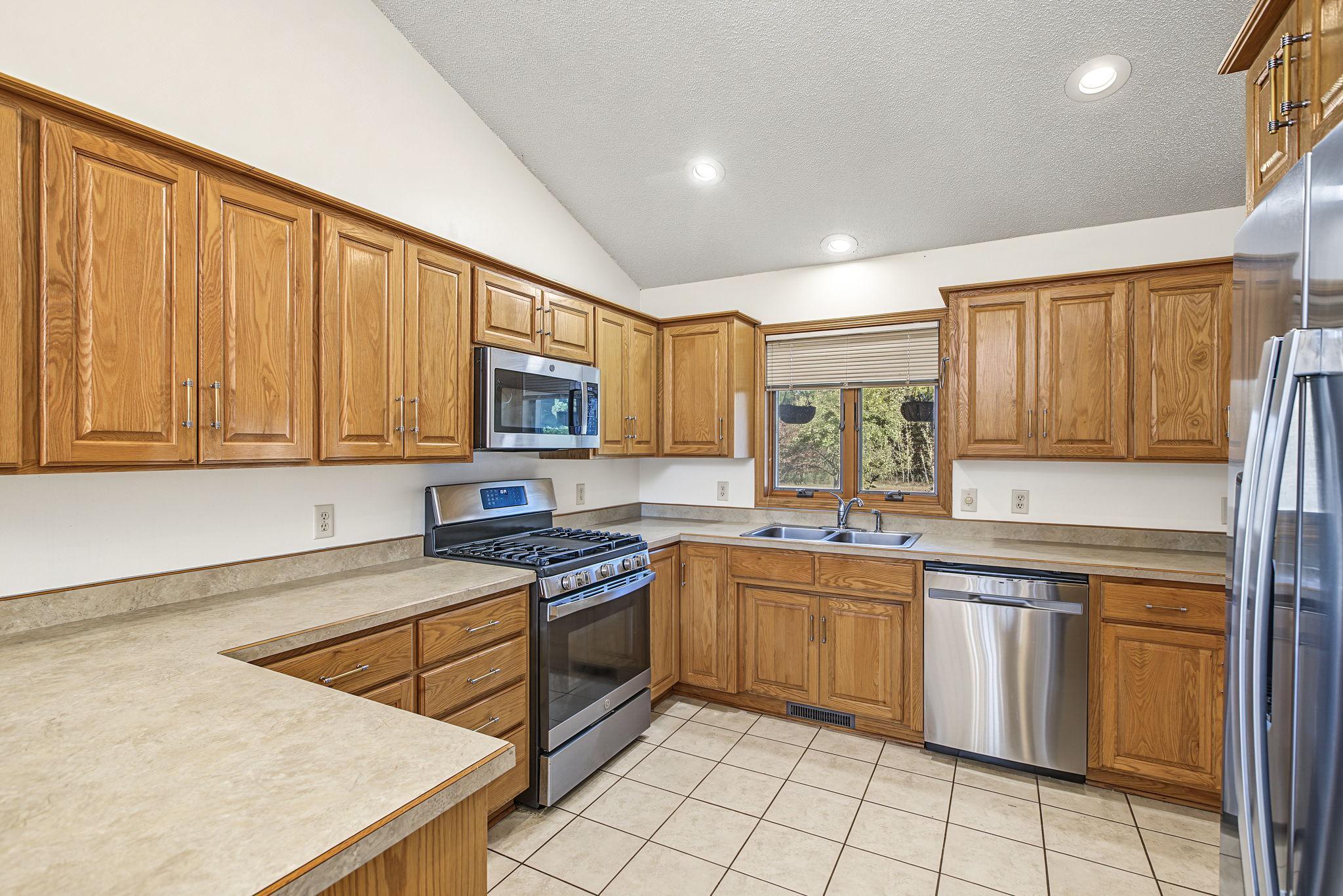 View of Residential at 10095 367th Street, North Branch MN 55056, North Branch (19 of 58) - Mike Wilen | Minnesota Team Real Estate