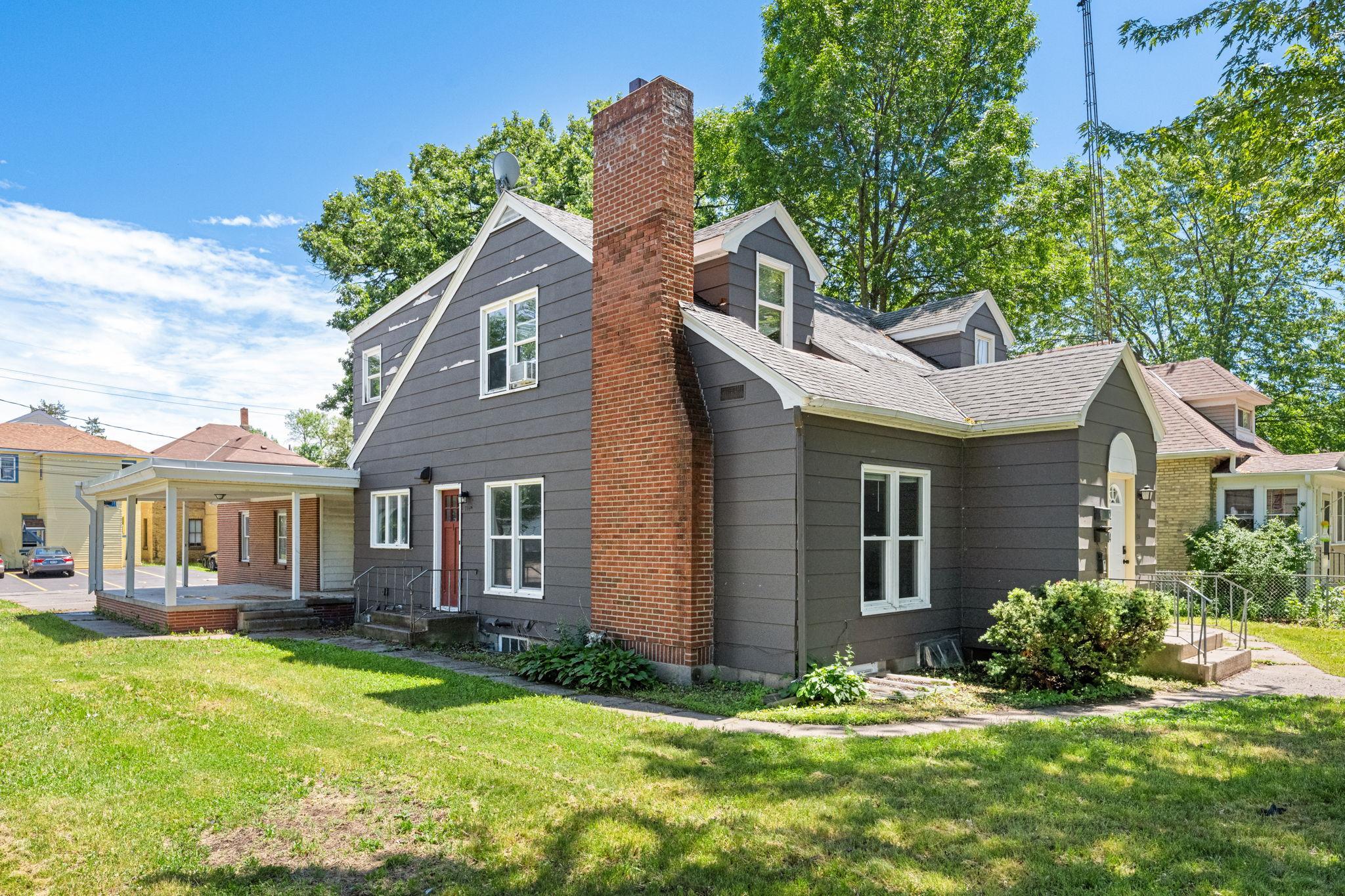 View of Residential Income at 704 8th Avenue, Saint Cloud MN 56301, Saint Cloud (2 of 34) - Mike Wilen | Minnesota Team Real Estate