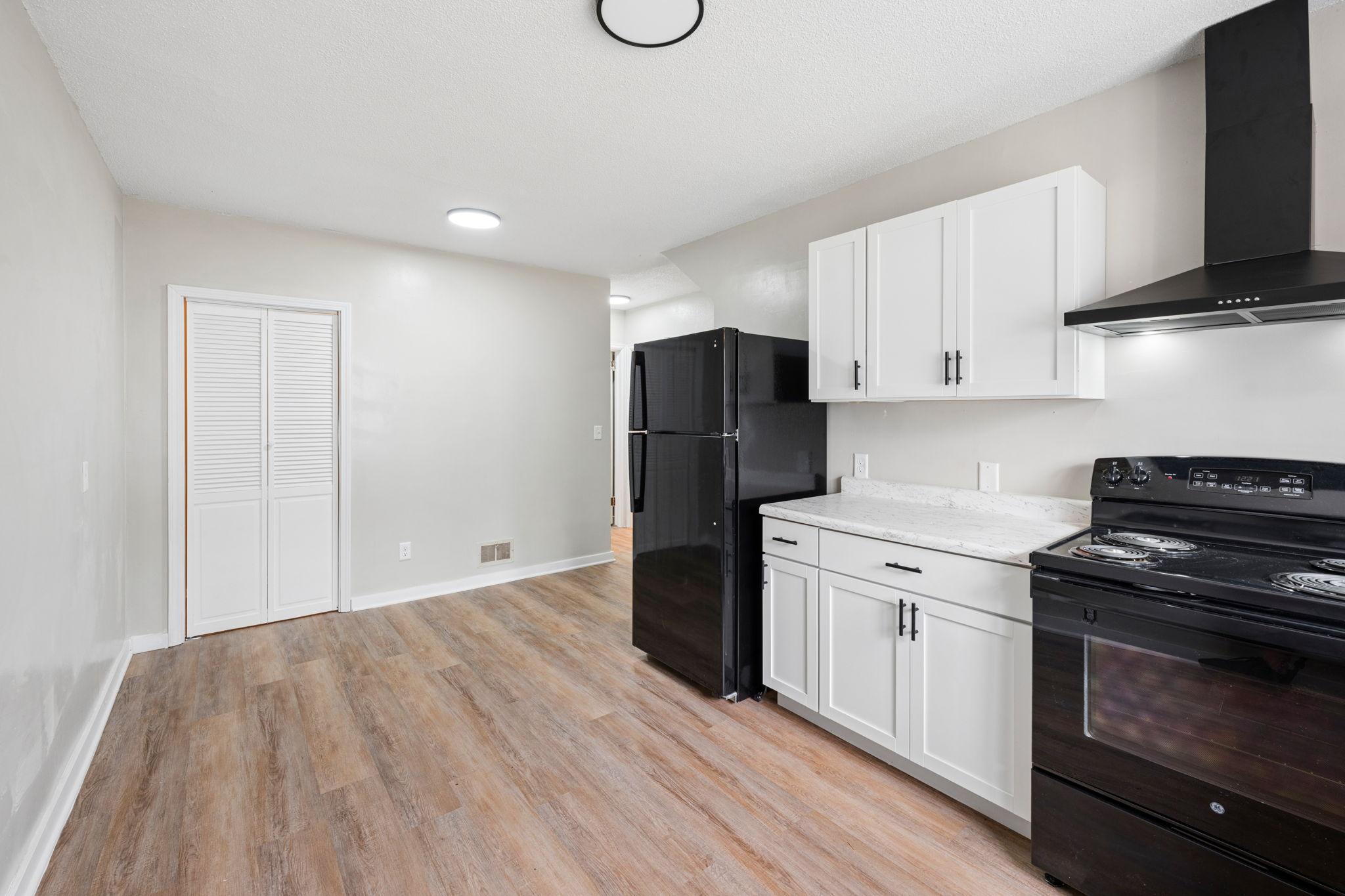 View of Residential Income at 704 8th Avenue, Saint Cloud MN 56301, Saint Cloud (8 of 34) - Mike Wilen | Minnesota Team Real Estate