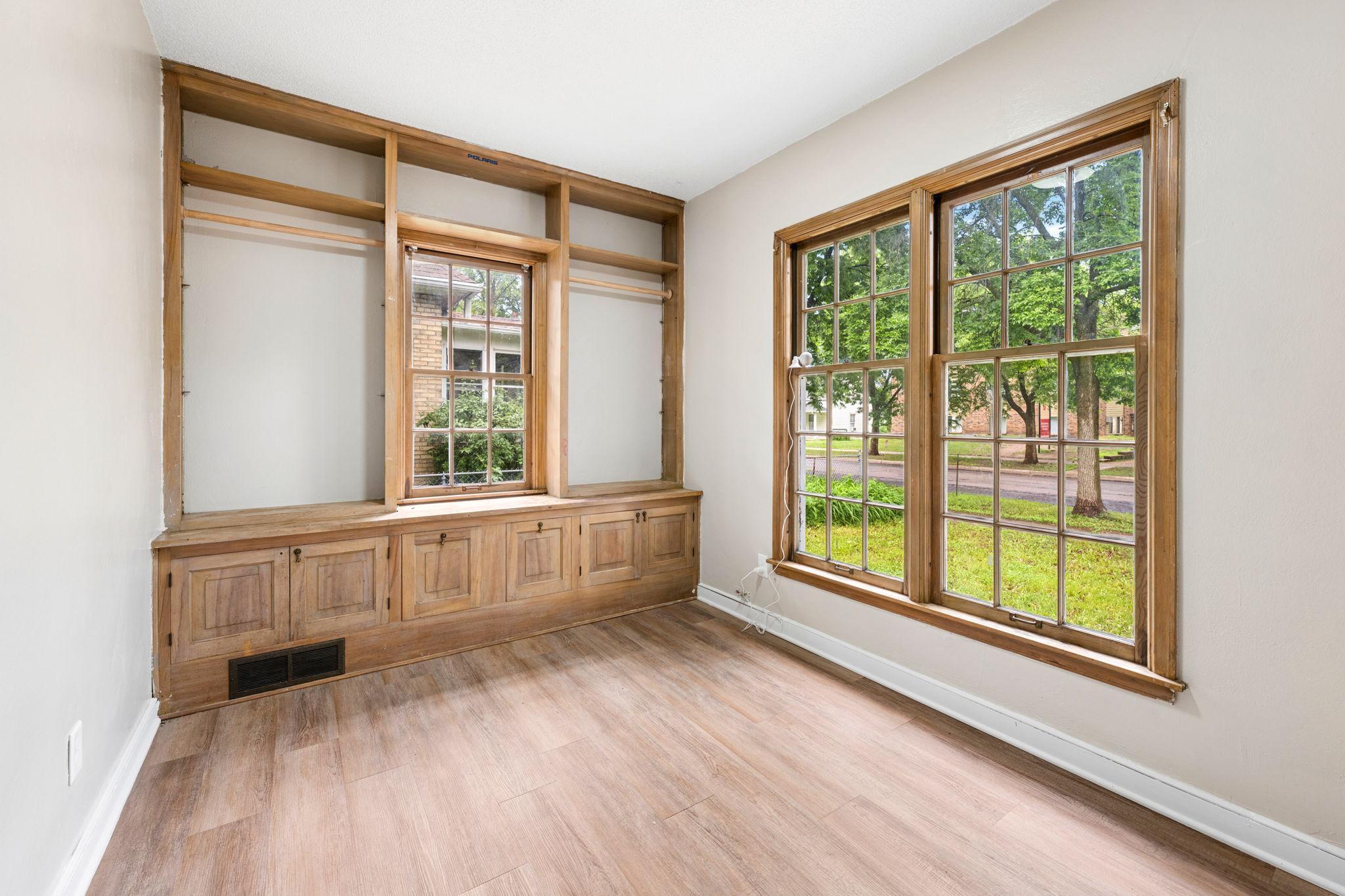 View of Residential Income at 704 8th Avenue, Saint Cloud MN 56301, Saint Cloud (11 of 34) - Mike Wilen | Minnesota Team Real Estate