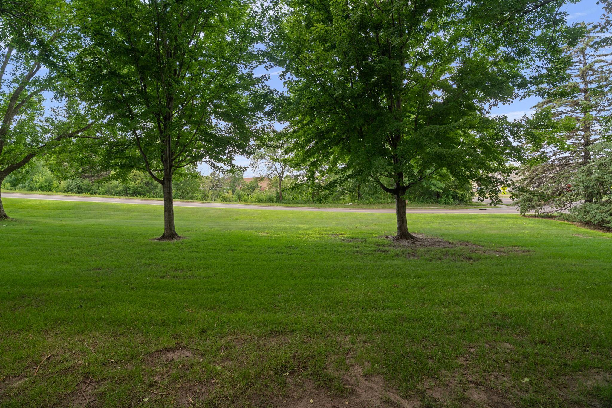 View of Residential at 2455 Crestwood Drive, North Saint Paul MN 55109, North Saint Paul (27 of 34) - Mike Wilen | Minnesota Team Real Estate