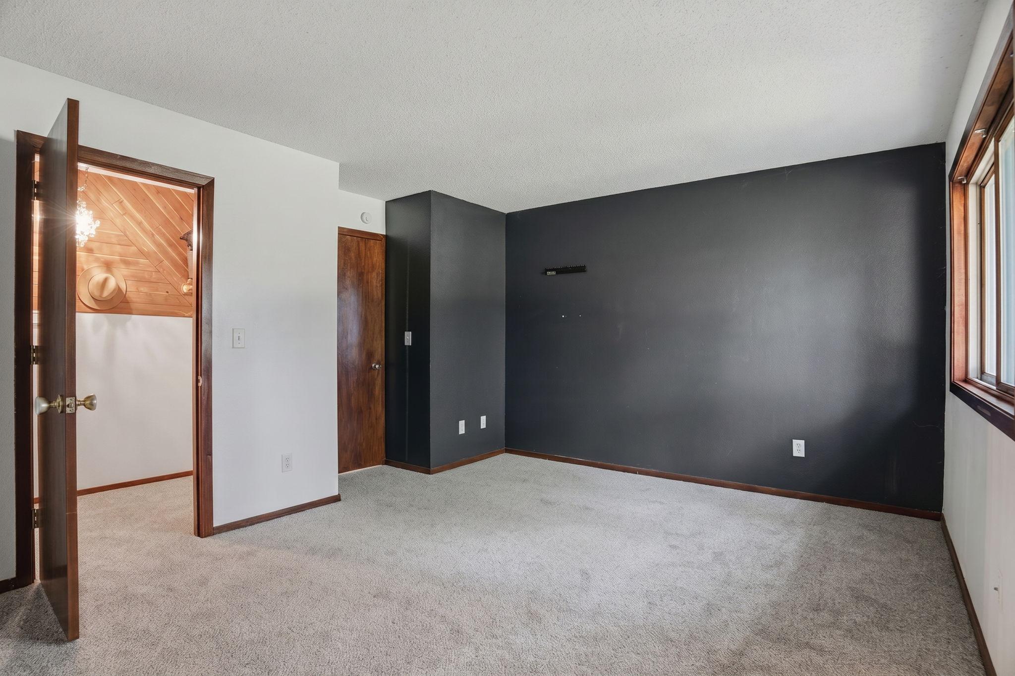 View of Residential at 2455 Crestwood Drive, North Saint Paul MN 55109, North Saint Paul (12 of 34) - Mike Wilen | Minnesota Team Real Estate
