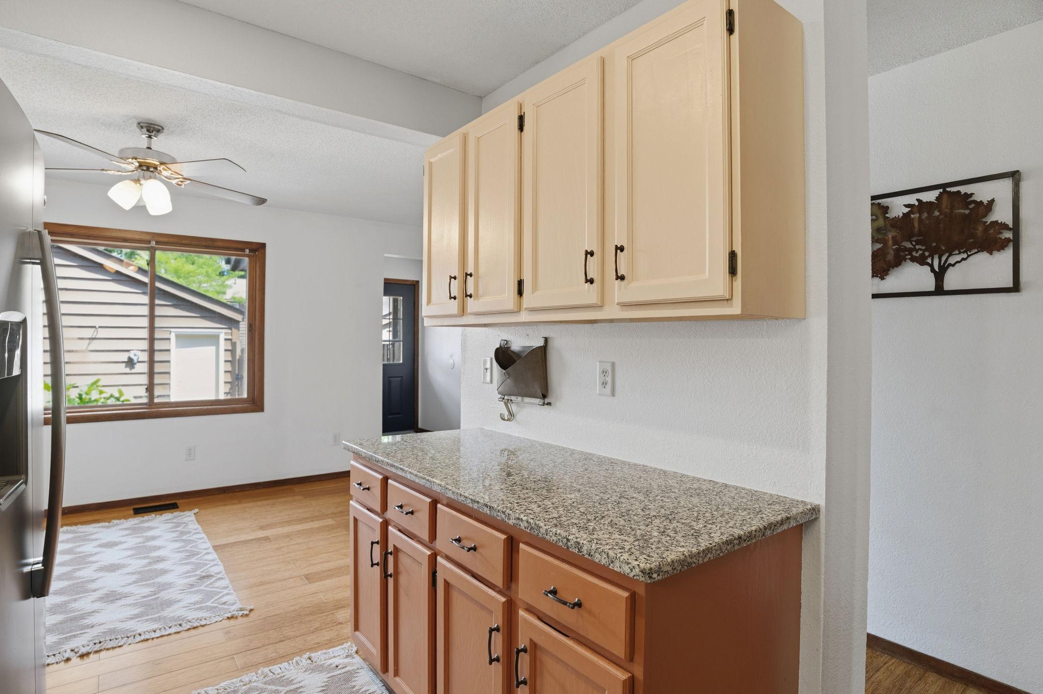 View of Residential at 2455 Crestwood Drive, North Saint Paul MN 55109, North Saint Paul (6 of 34) - Mike Wilen | Minnesota Team Real Estate