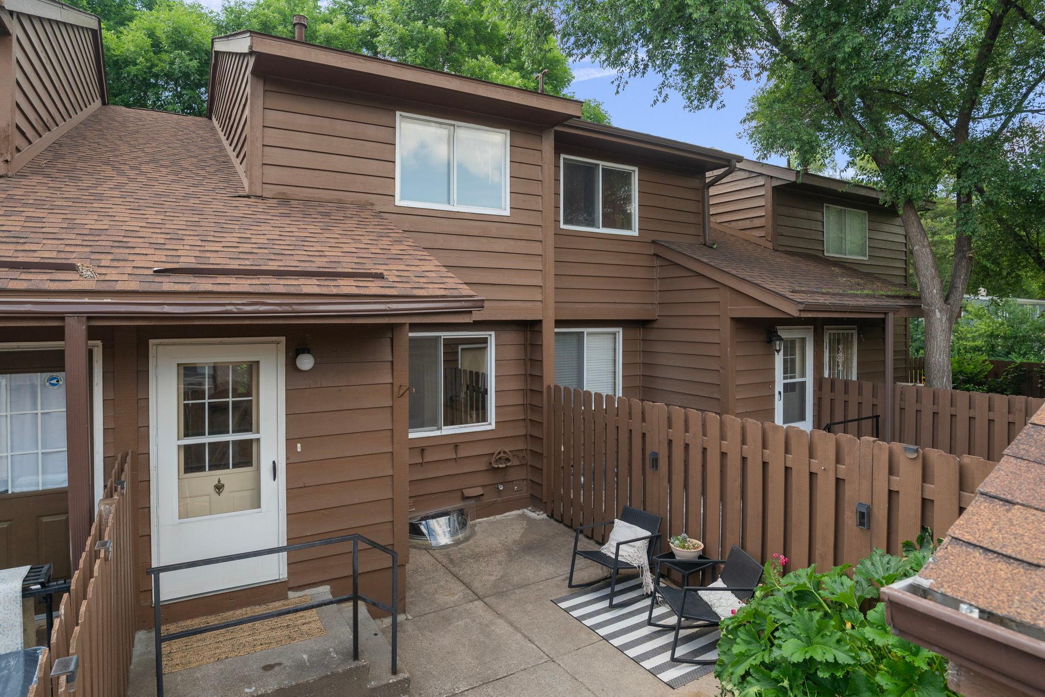 View of Residential at 2455 Crestwood Drive, North Saint Paul MN 55109, North Saint Paul (22 of 34) - Mike Wilen | Minnesota Team Real Estate