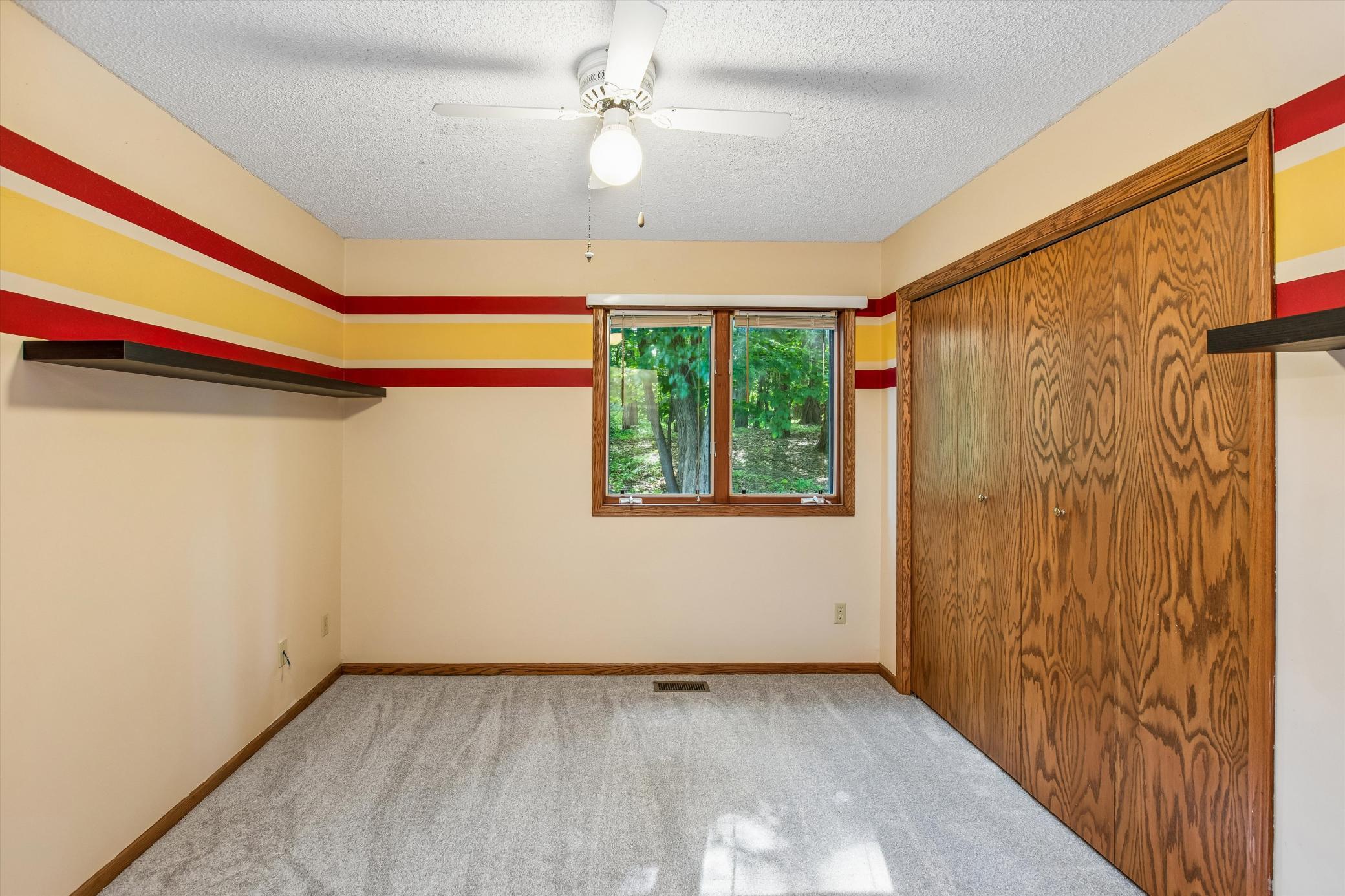 View of Residential at 326 Warner Avenue, Mahtomedi MN 55115, Mahtomedi (19 of 37) - Mike Wilen | Minnesota Team Real Estate
