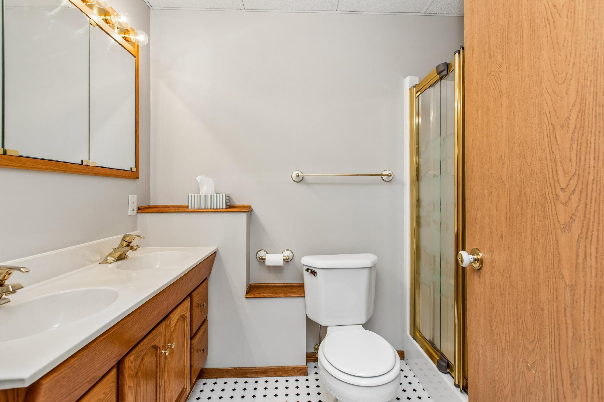 View of Residential at 326 Warner Avenue, Mahtomedi MN 55115, Mahtomedi (23 of 37) - Mike Wilen | Minnesota Team Real Estate
