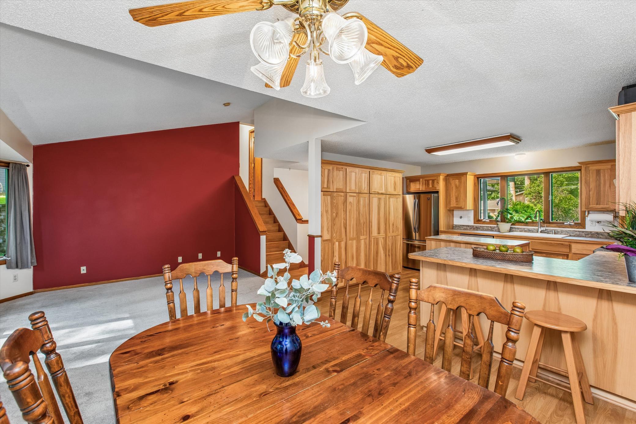 View of Residential at 326 Warner Avenue, Mahtomedi MN 55115, Mahtomedi (10 of 37) - Mike Wilen | Minnesota Team Real Estate