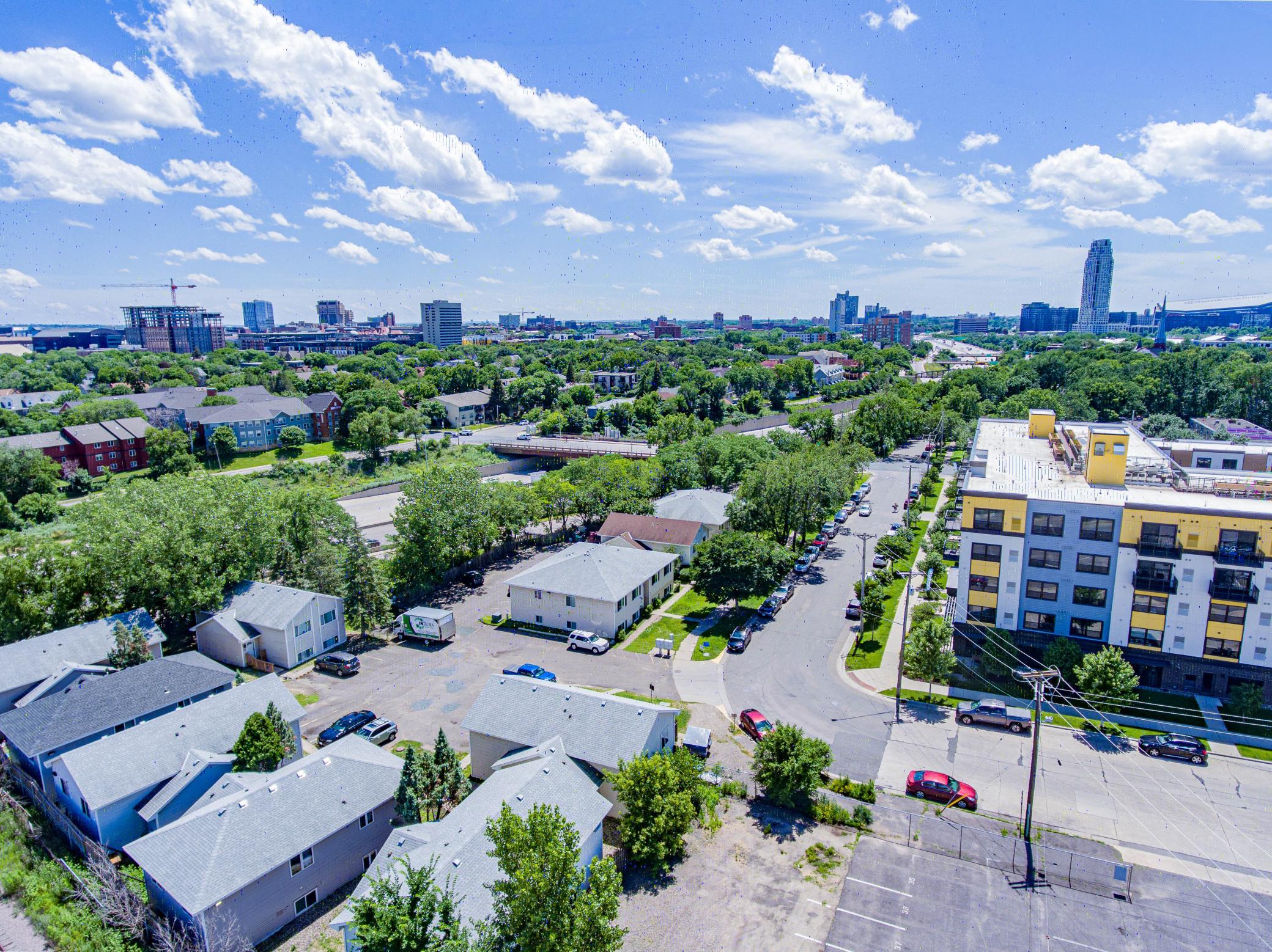 View of Residential Income at 904 9th Avenue, Minneapolis MN 55414, Minneapolis (29 of 35) - Mike Wilen | Minnesota Team Real Estate