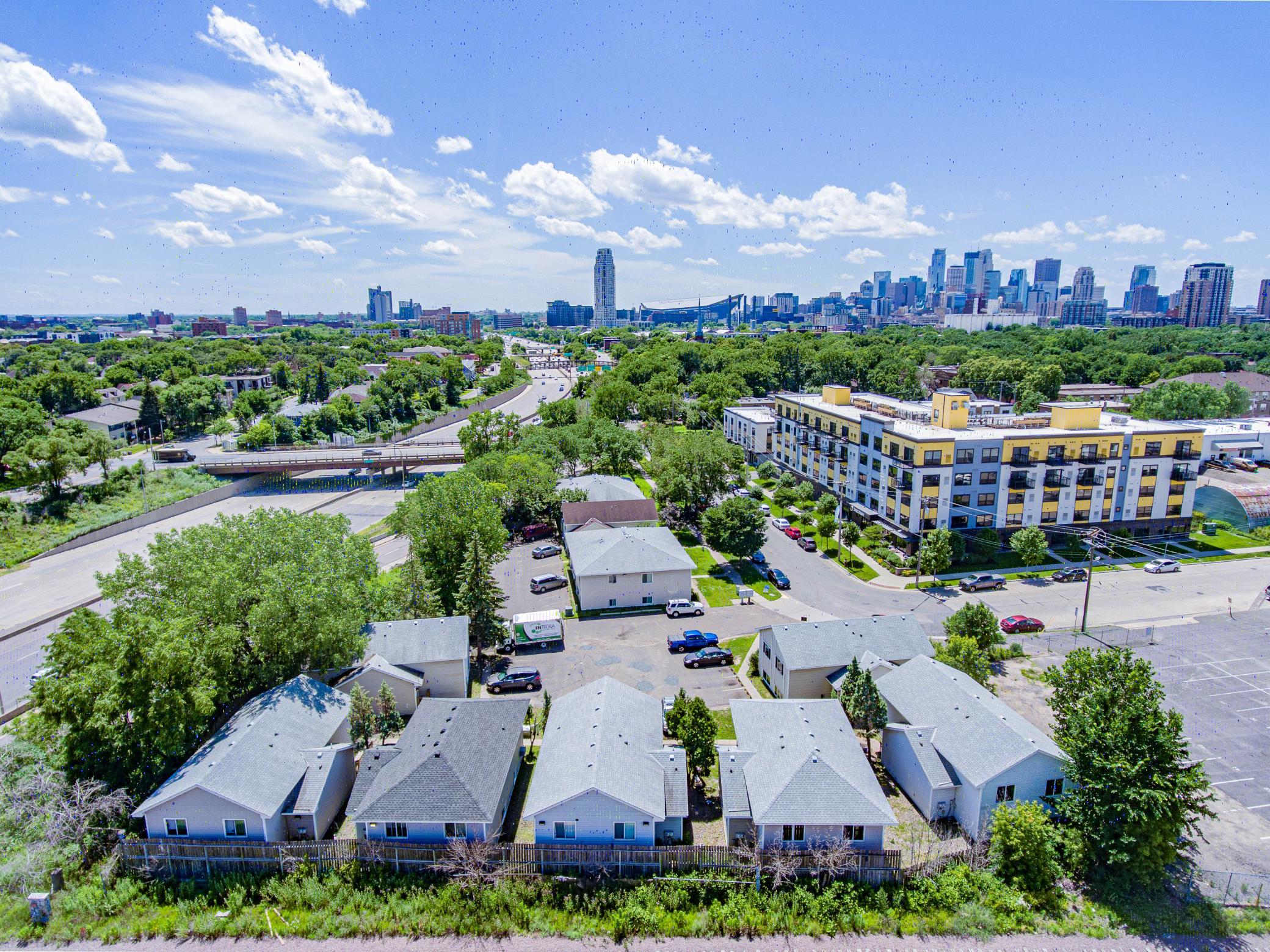 View of Residential Income at 904 9th Avenue, Minneapolis MN 55414, Minneapolis (30 of 35) - Mike Wilen | Minnesota Team Real Estate