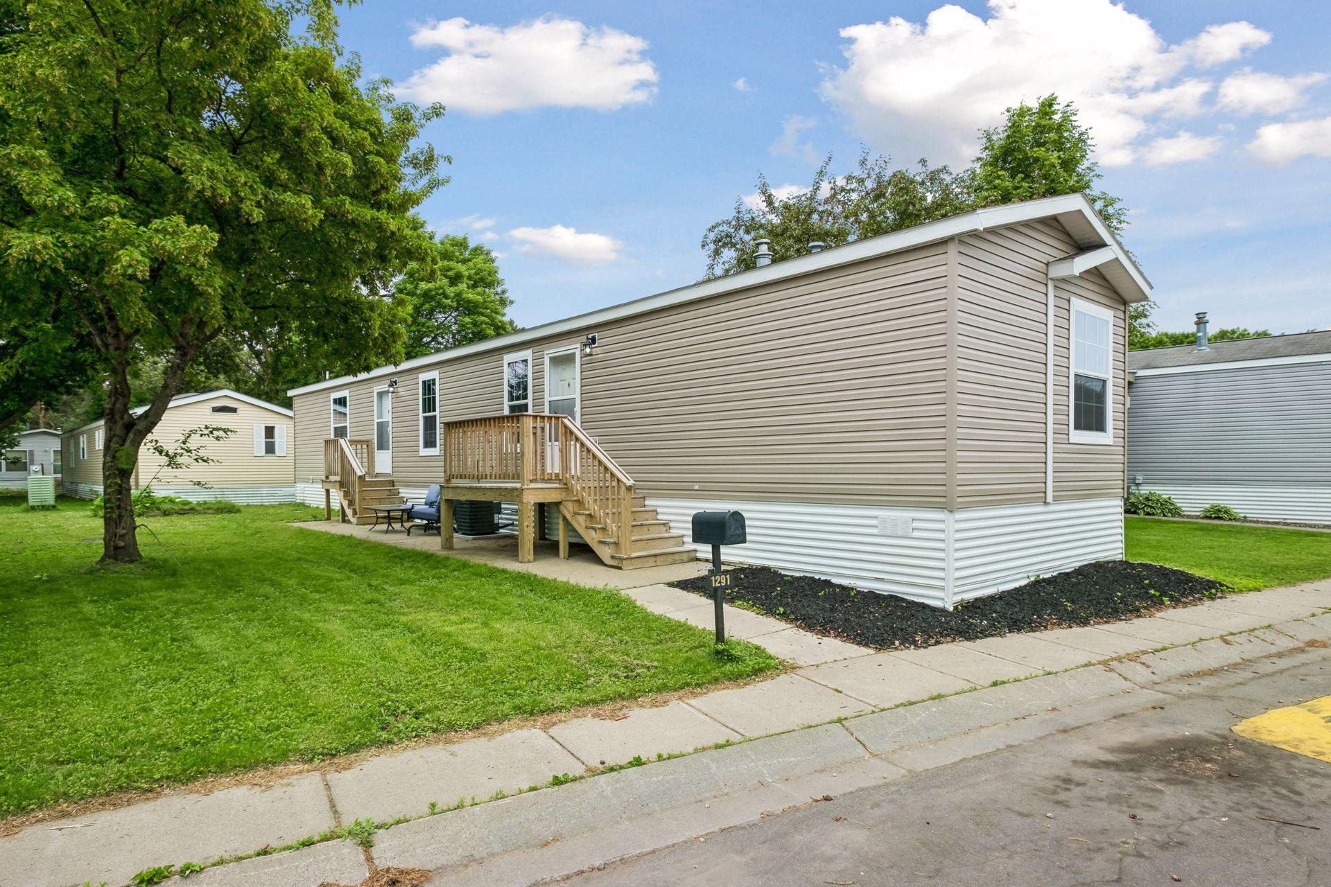 View of Residential at 1291 Piper Drive, New Brighton MN 55112, New Brighton (26 of 28) - Mike Wilen | Minnesota Team Real Estate