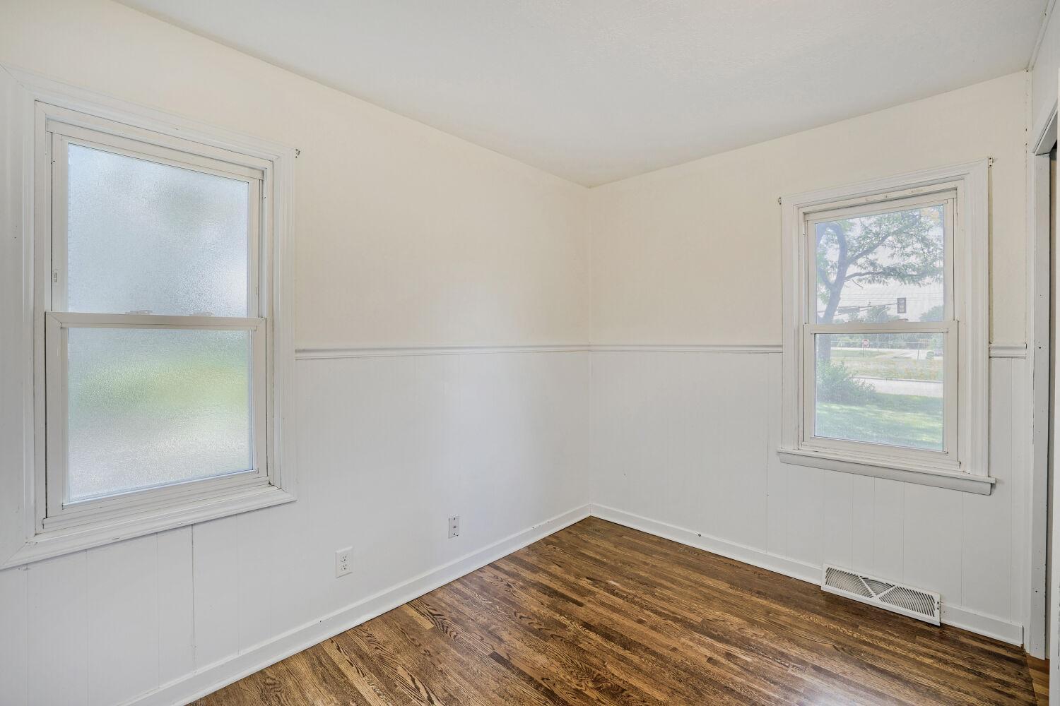 View of Residential at 2097 Pinewood Drive, Mounds View MN 55112, Mounds View (22 of 29) - Mike Wilen | Minnesota Team Real Estate