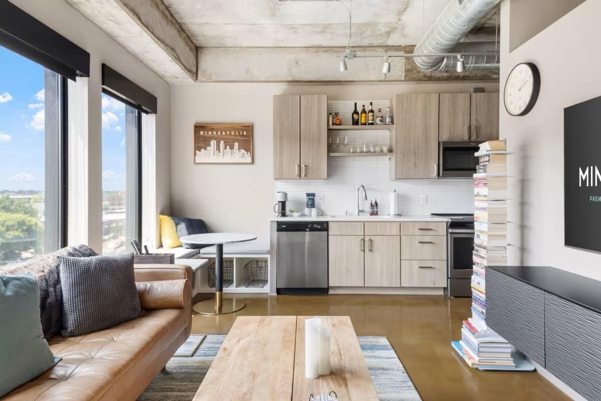View of (CC) High Rise (4+ Levels) at 728 3rd Street, Minneapolis - Mike Wilen | Minnesota Team Real Estate